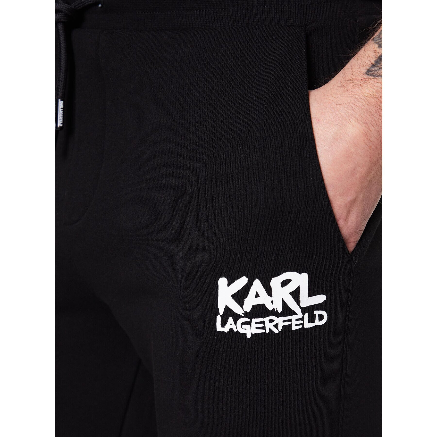 KARL LAGERFELD Teplákové kalhoty 705081 531900 Černá Regular Fit - Pepit.cz