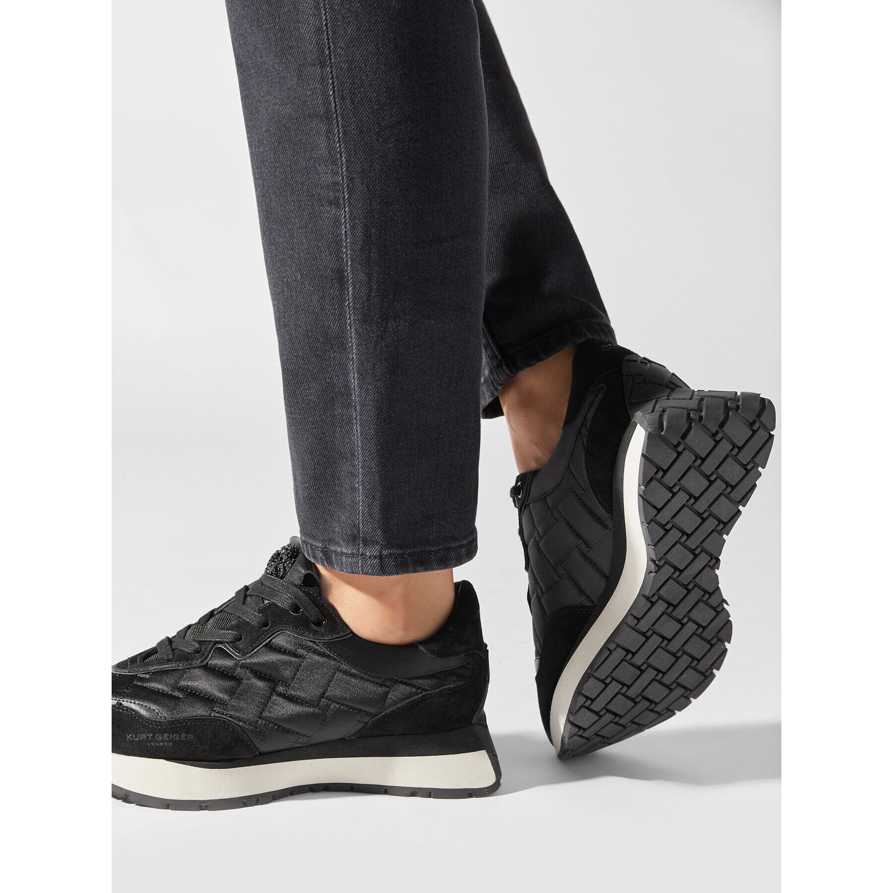 Kurt Geiger Sneakersy Nylon Quilt Trainer 9796600609 Černá - Pepit.cz