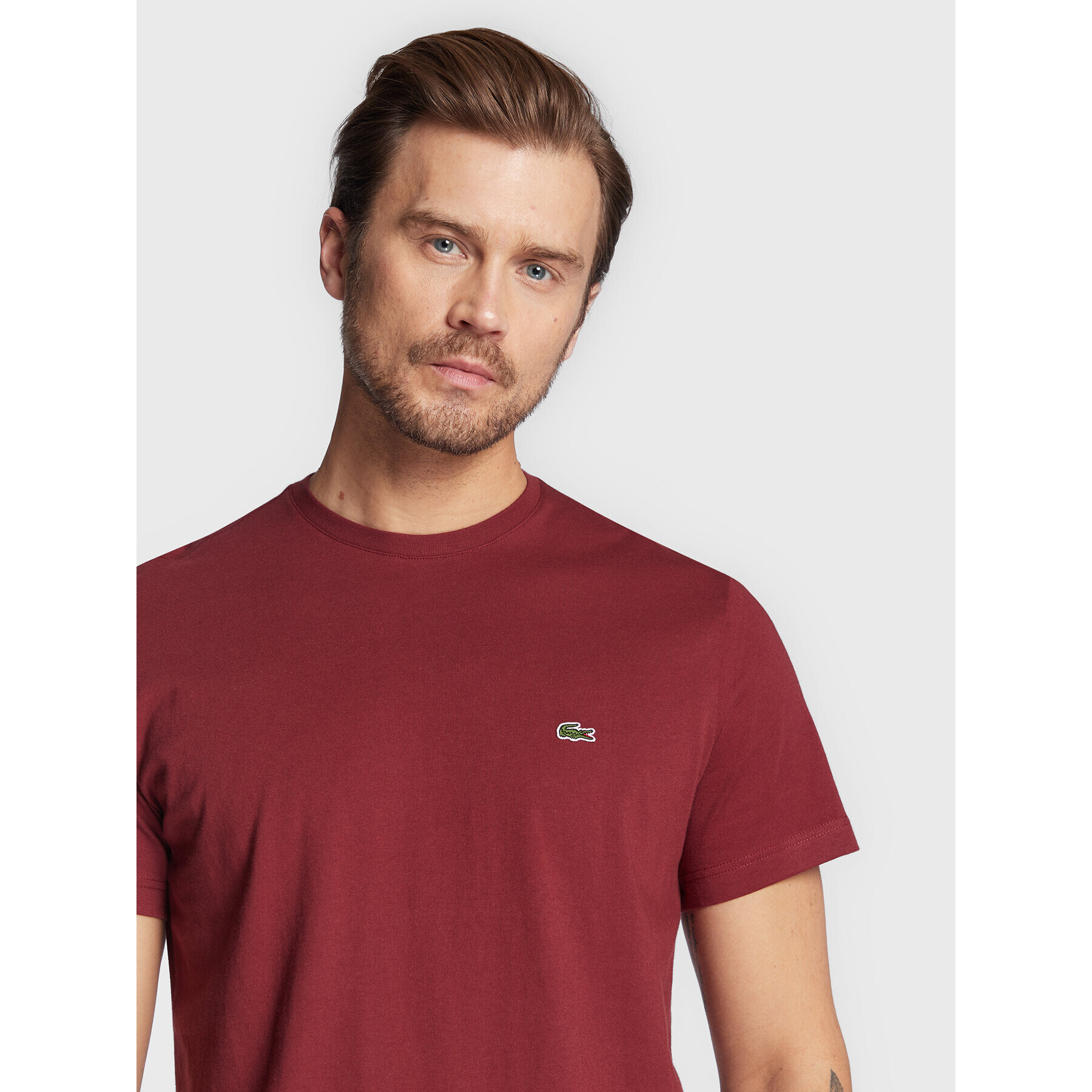 Lacoste T-Shirt TH2038 Bordó Regular Fit - Pepit.cz