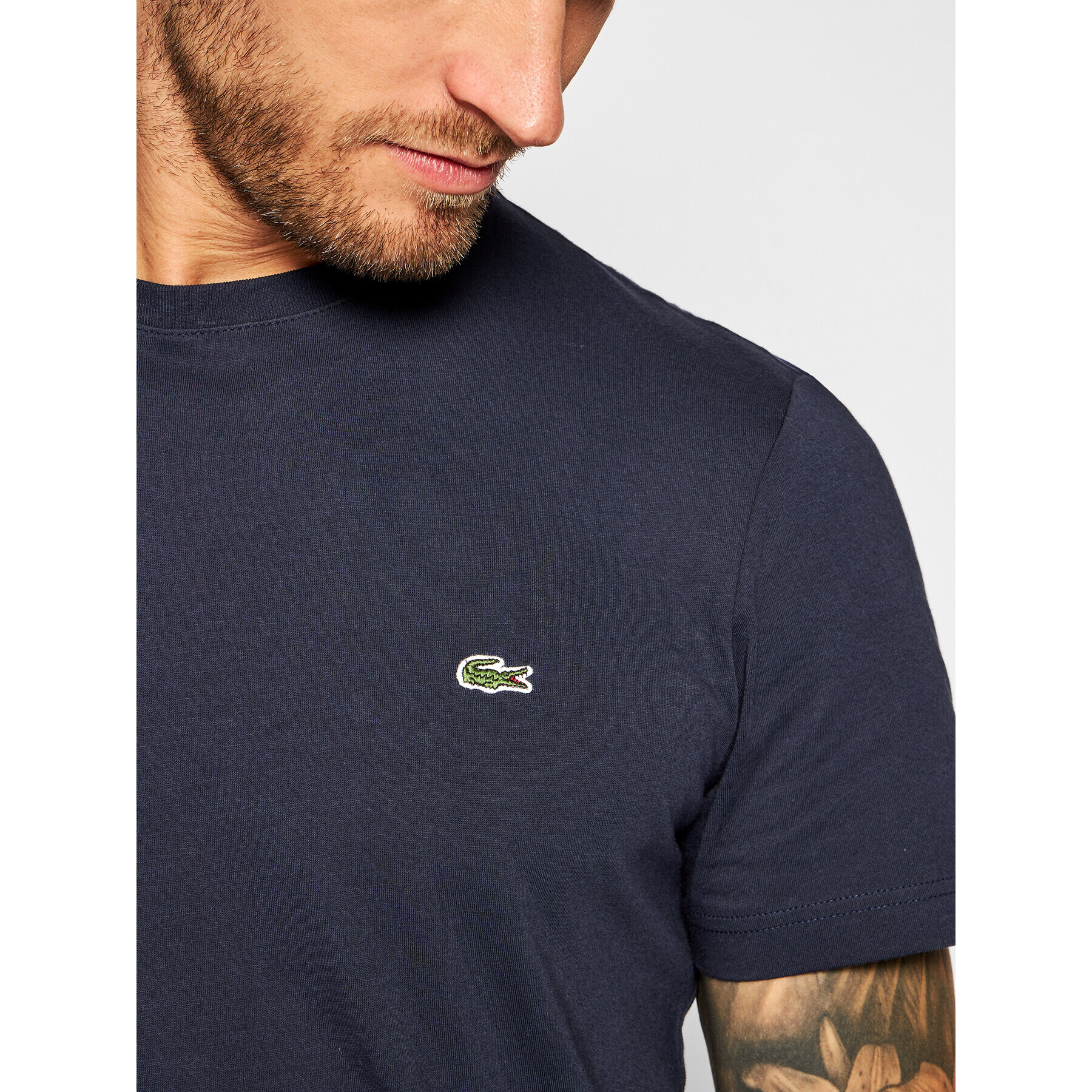 Lacoste T-Shirt TH2038 Tmavomodrá Regular Fit - Pepit.cz