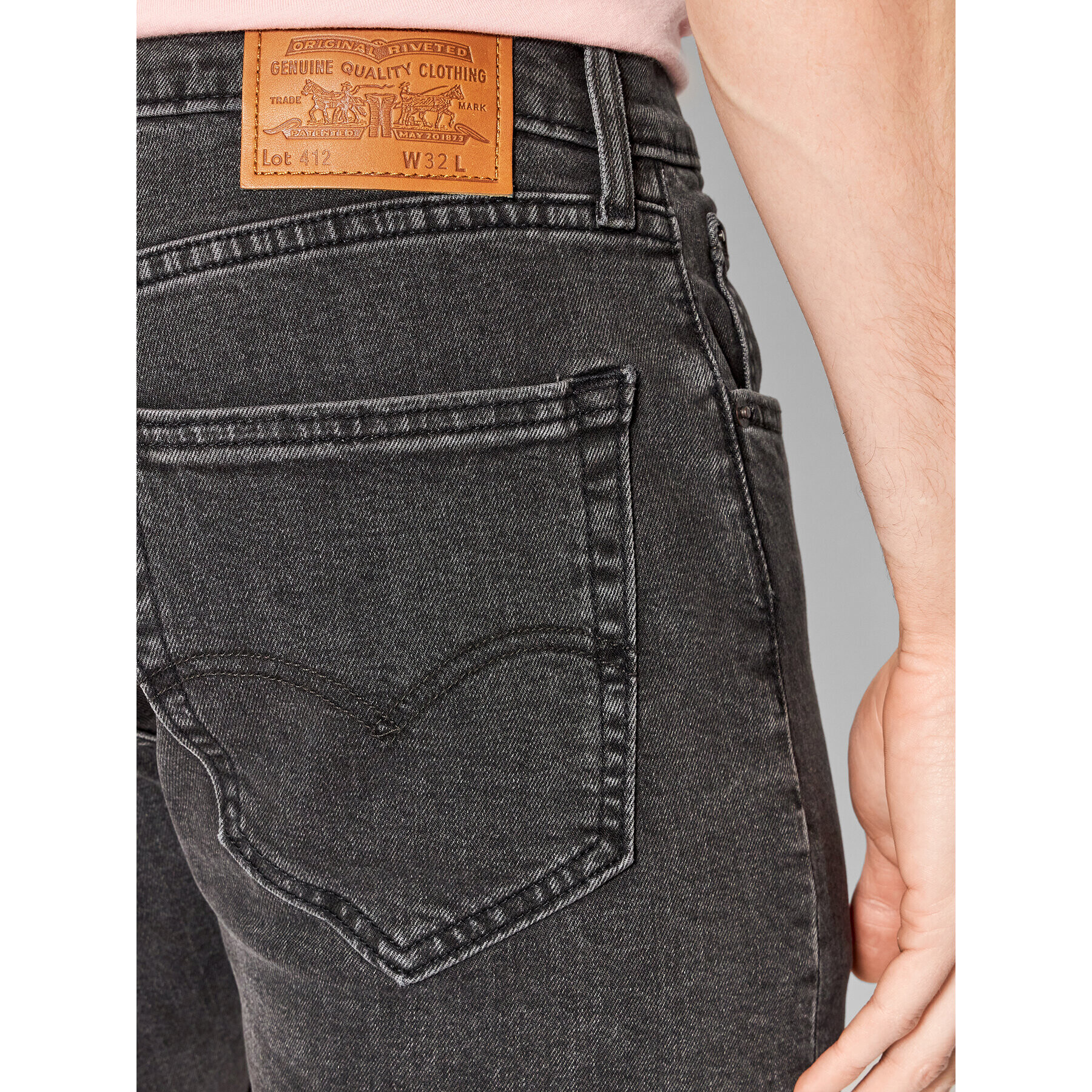 Levi's® Džínové šortky 412™ 39387-0049 Černá Slim Fit - Pepit.cz