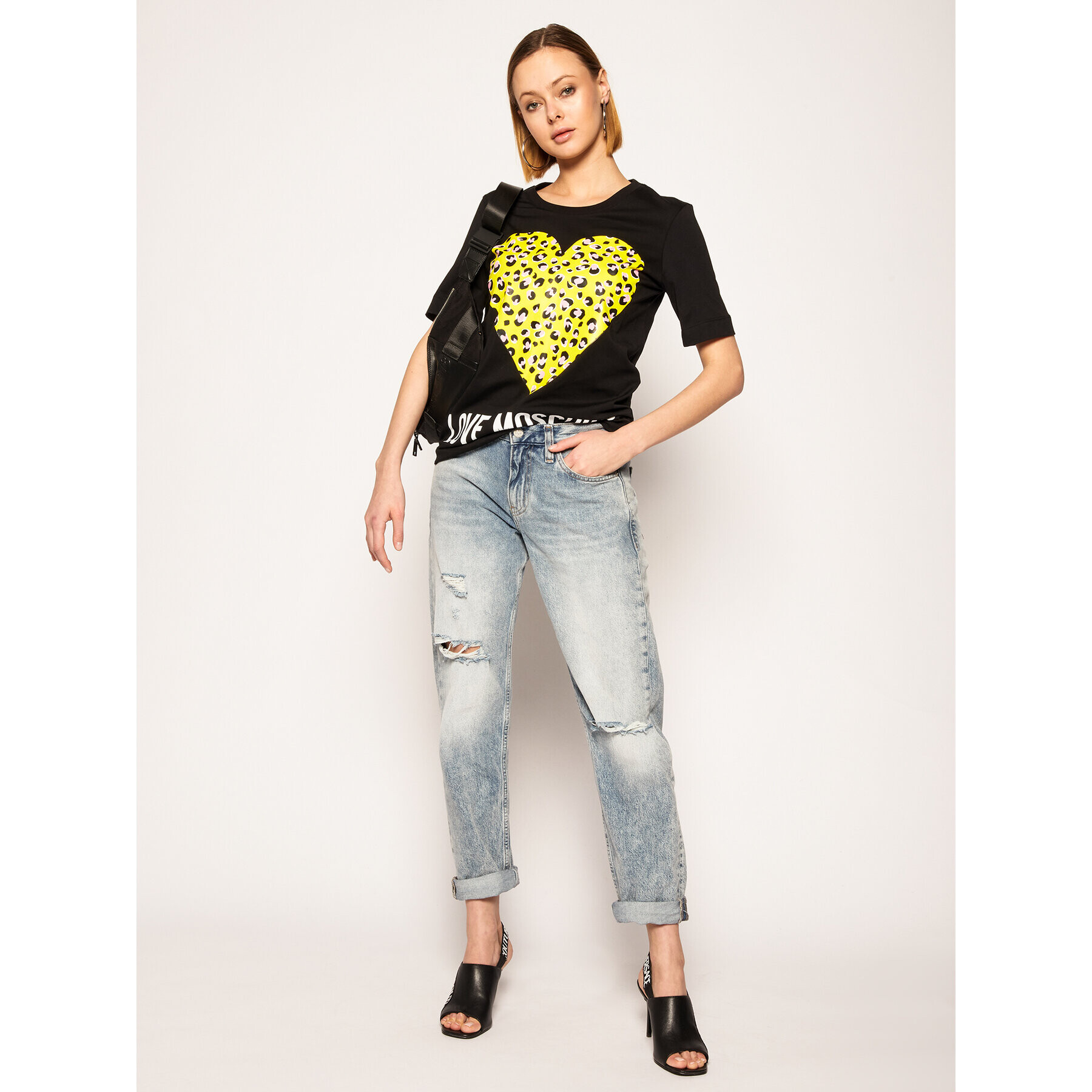 LOVE MOSCHINO T-Shirt W4F152DM 3876 Černá Regular Fit - Pepit.cz