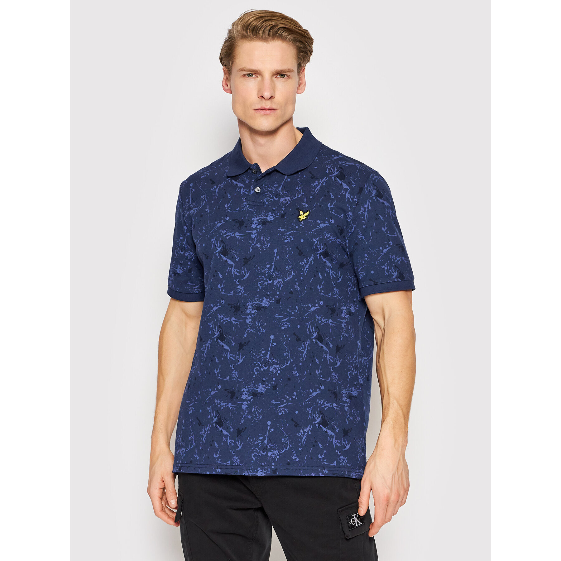 Lyle & Scott Polokošile Splatter Print SP1608V Tmavomodrá Relaxed Fit - Pepit.cz