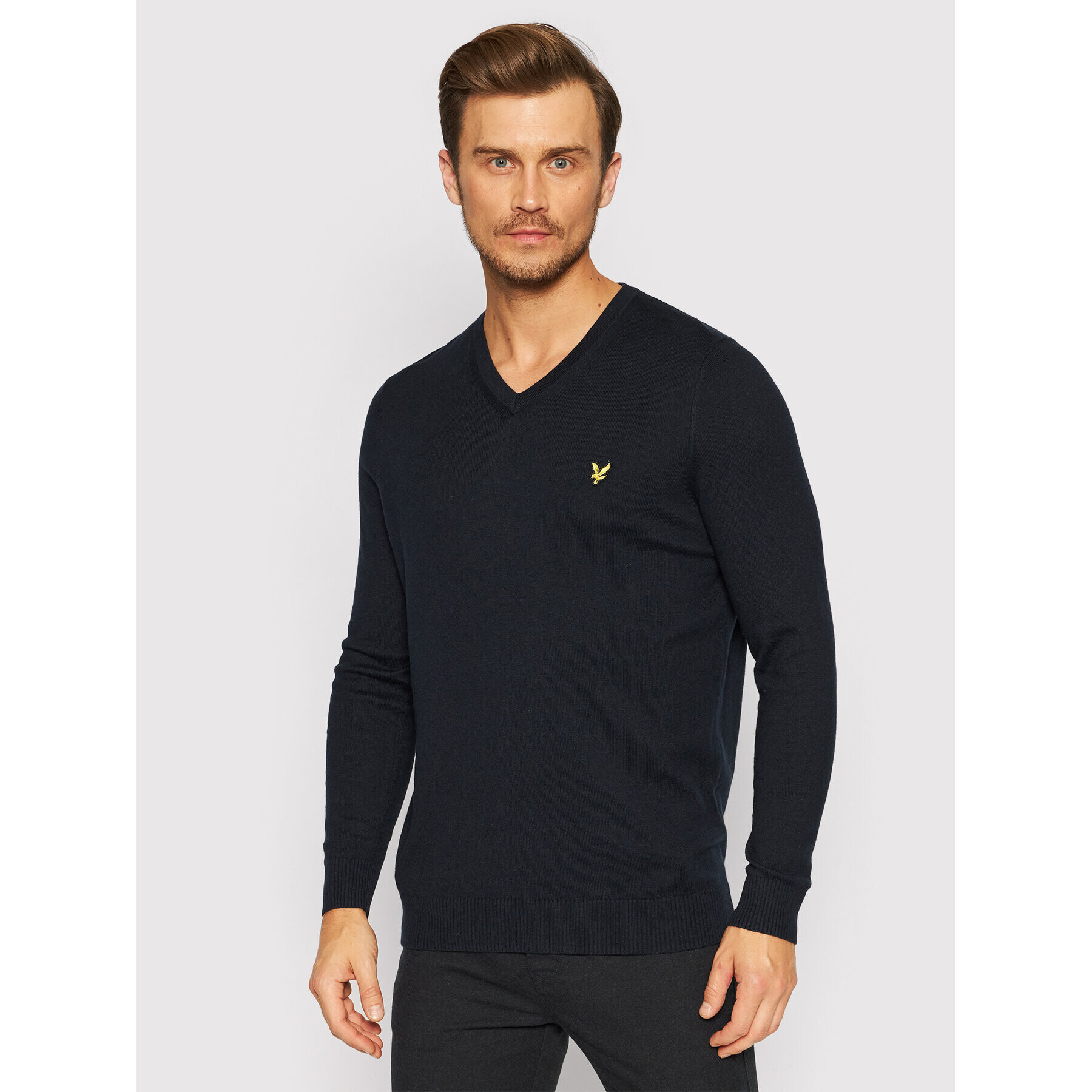 Lyle & Scott Svetr V Neck KN401VC Tmavomodrá Slim Fit - Pepit.cz