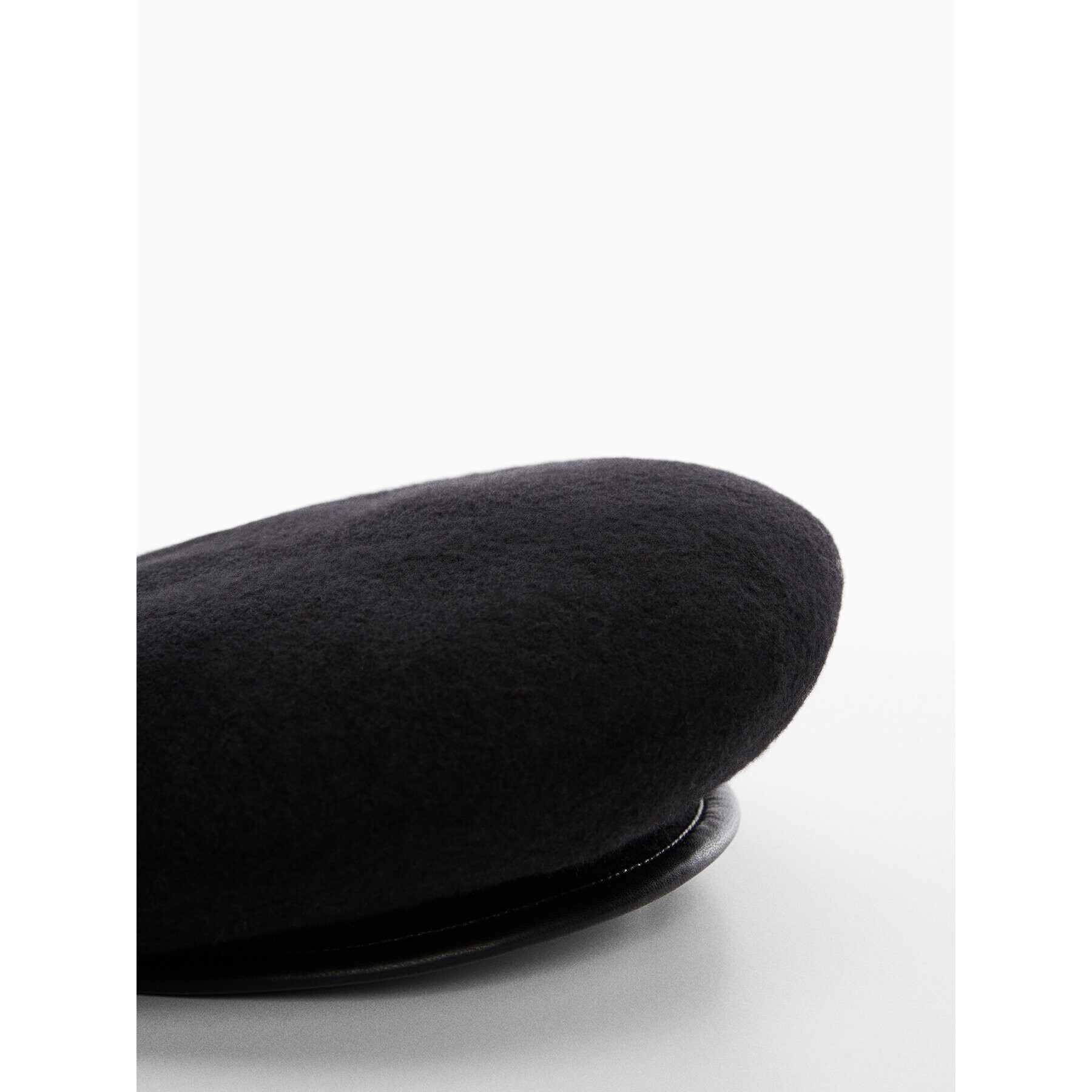 Mango Baret Sofia 57055788 Černá - Pepit.cz