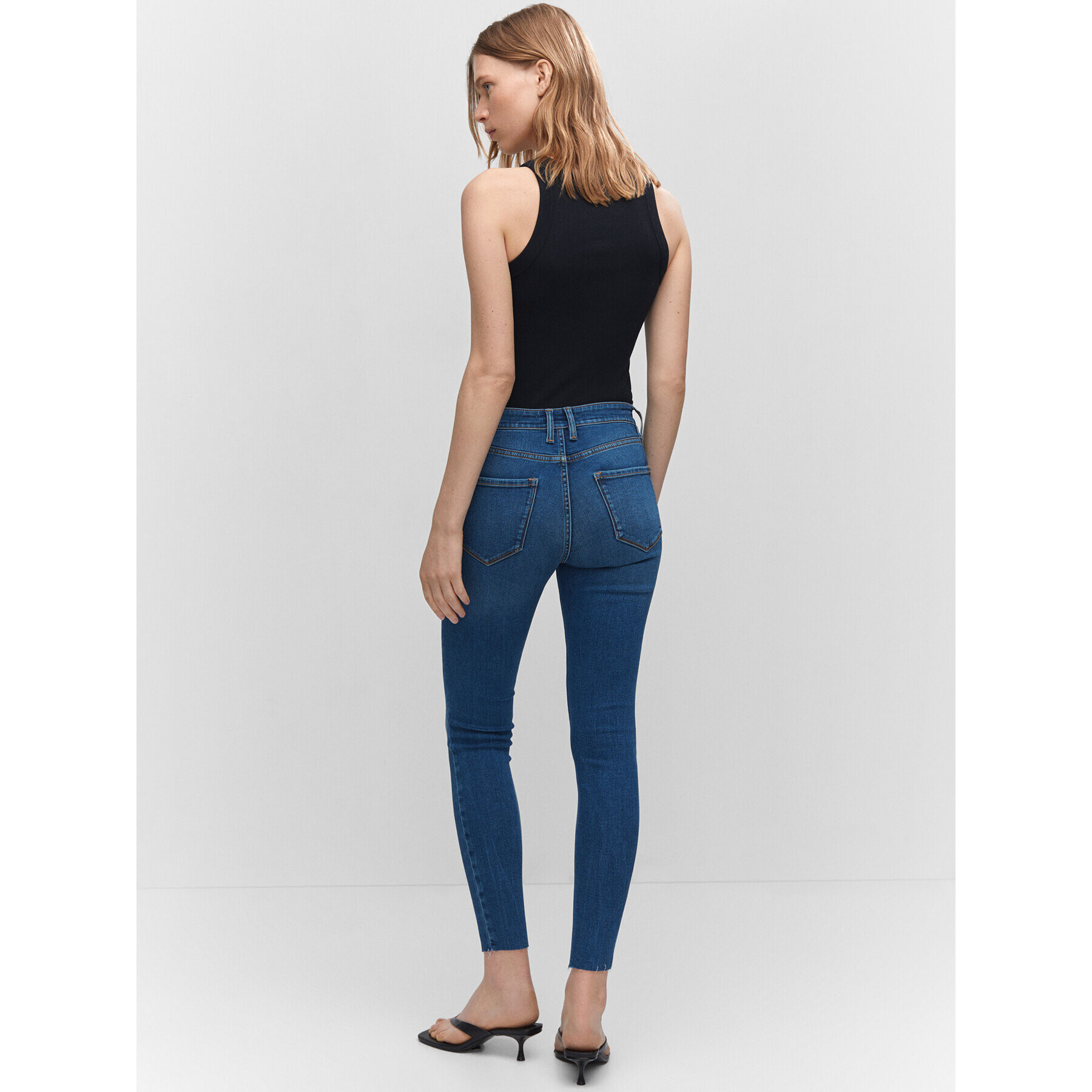 Mango Jeansy Isa 57040313 Modrá Skinny Fit - Pepit.cz