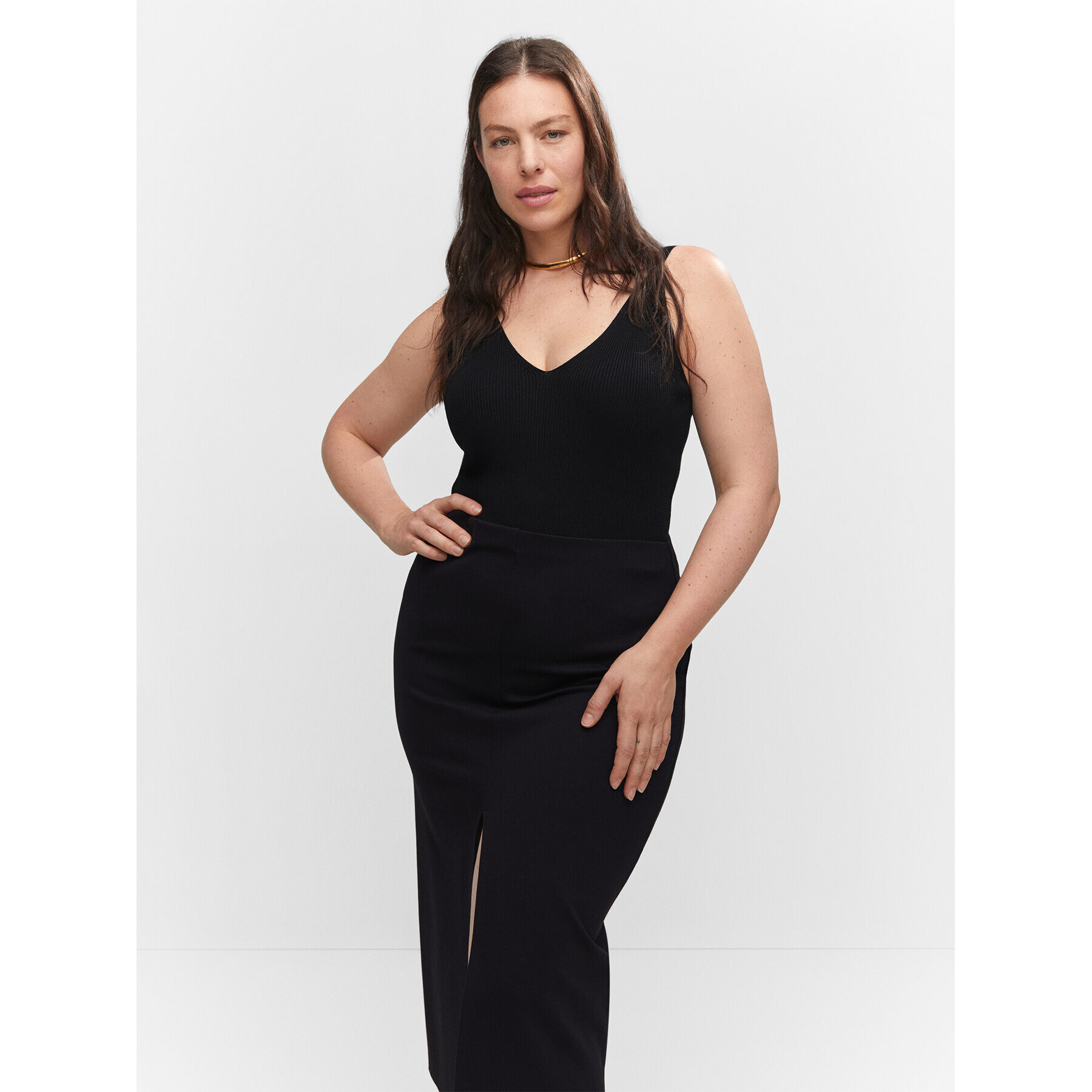 Mango Midi sukně Midrom 57033807 Černá Regular Fit - Pepit.cz