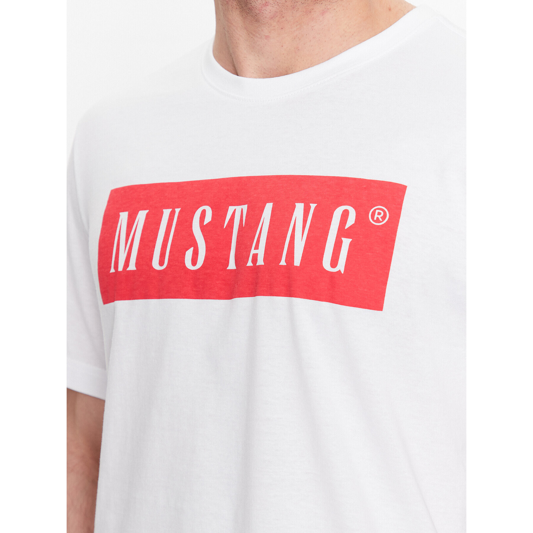 Mustang T-Shirt Alex 1013223 Bílá Regular Fit - Pepit.cz