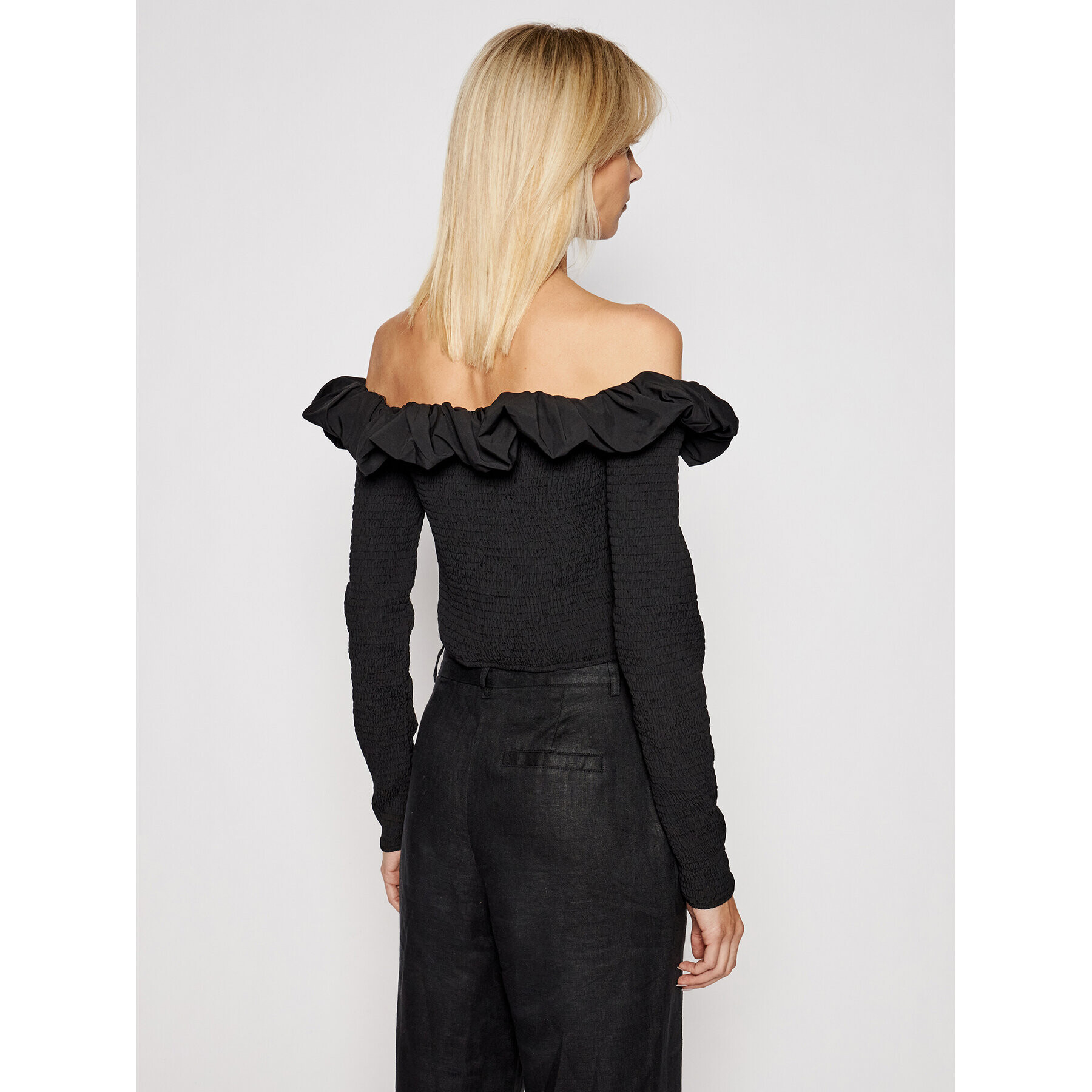 NA-KD Halenka Off Shoulder 1018-006810-0002-581 Černá Slim Fit - Pepit.cz