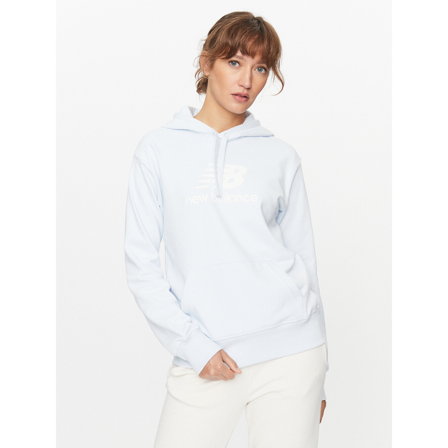 New Balance Mikina Essentials Stacked Logo Hoodie WT31533 Modrá Regular Fit - Pepit.cz