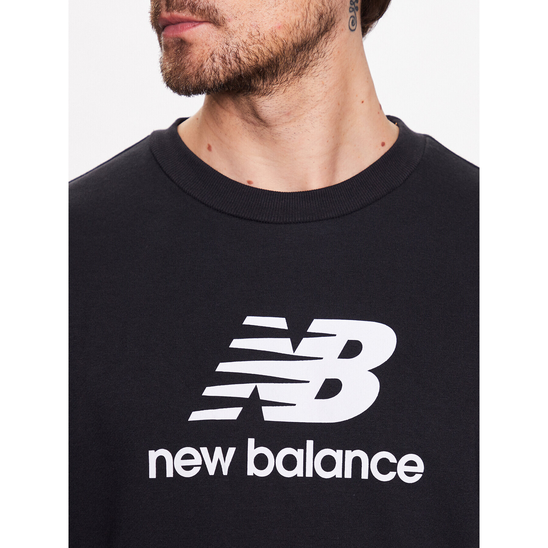 New Balance Mikina MT3153 Černá Relaxed Fit - Pepit.cz