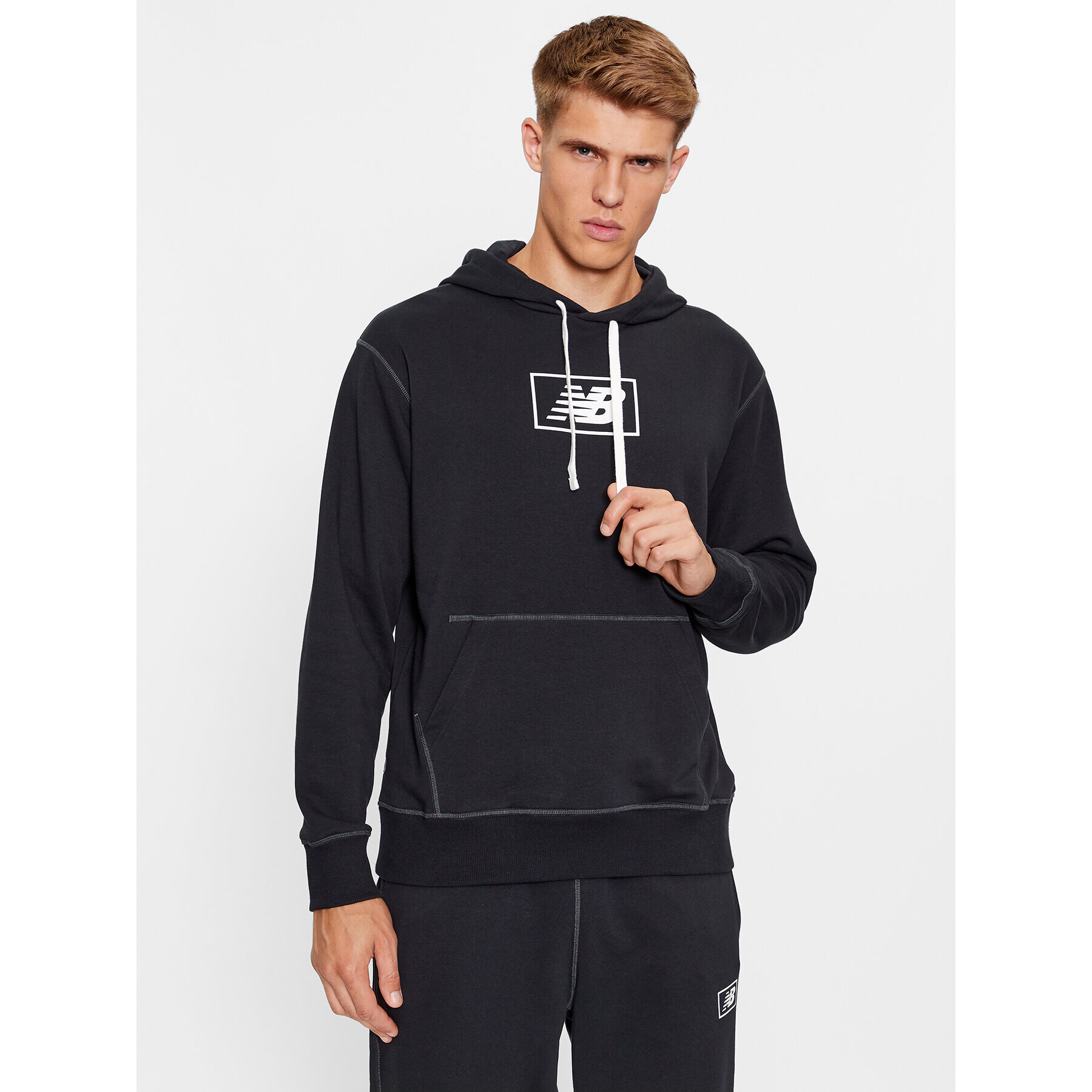 New Balance Mikina NB Essentials Hoodie MT33508 Černá Regular Fit - Pepit.cz