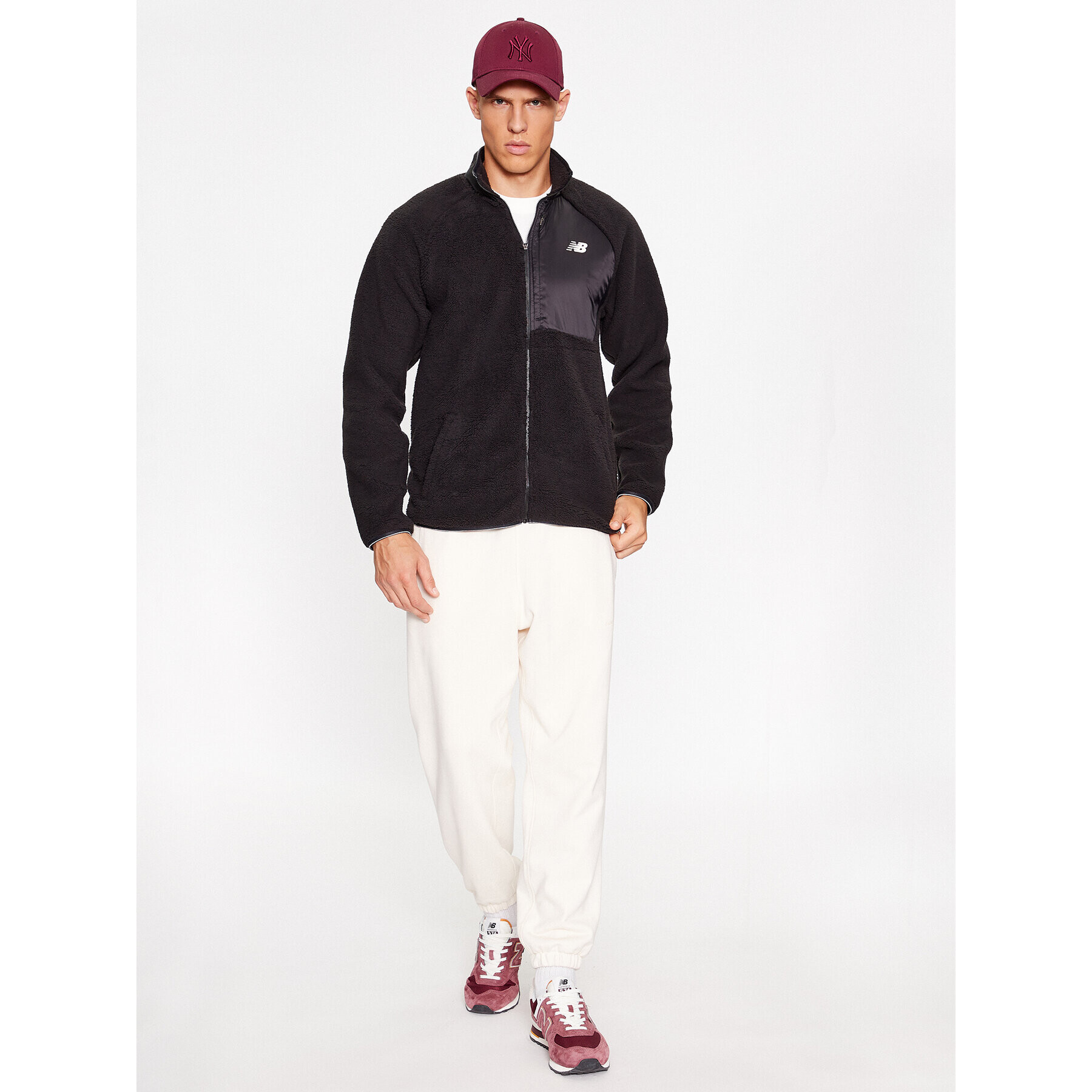 New Balance Mikina Q Speed Sherpa Jacket MJ33285 Černá Regular Fit - Pepit.cz