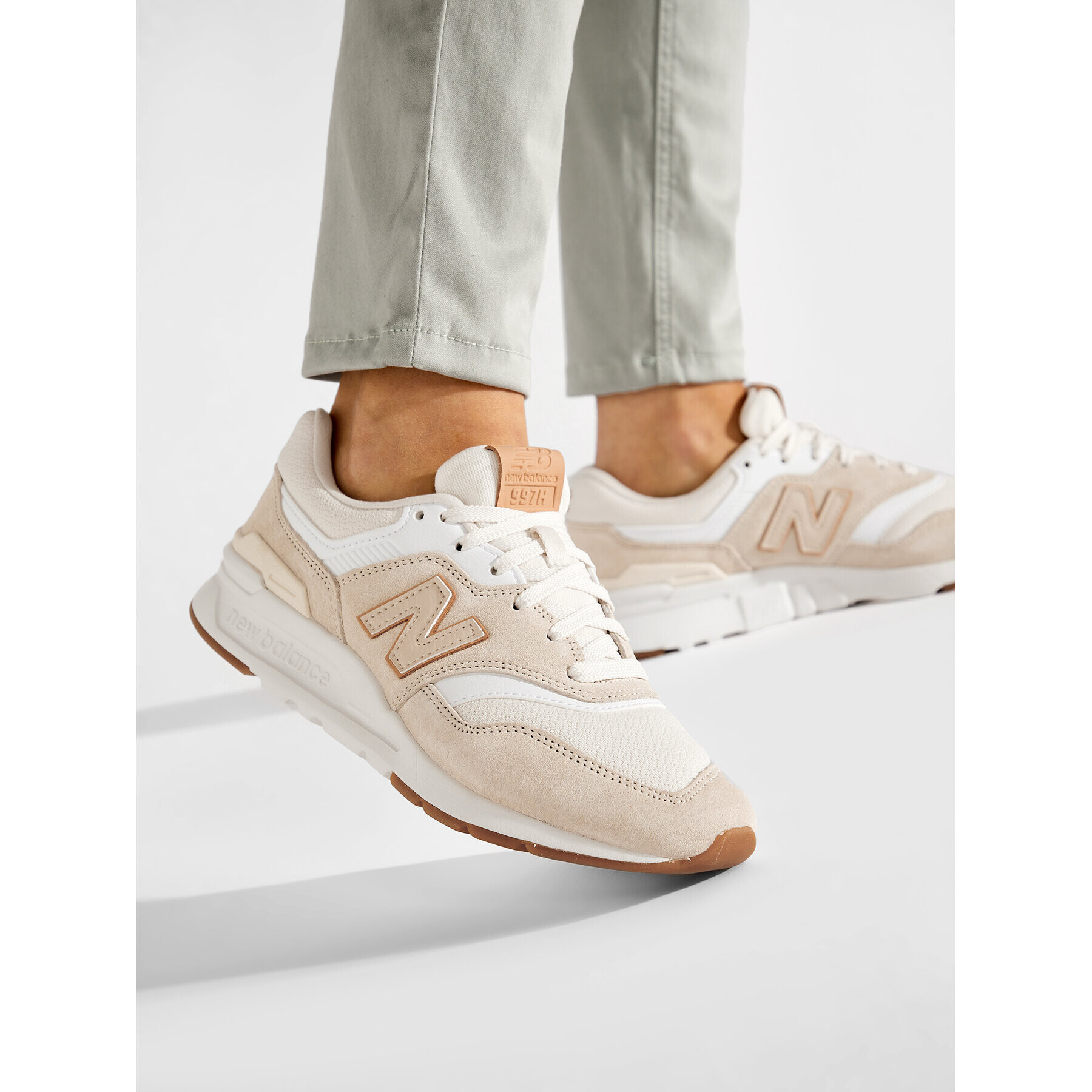 New Balance Sneakersy CW997HLG Béžová - Pepit.cz