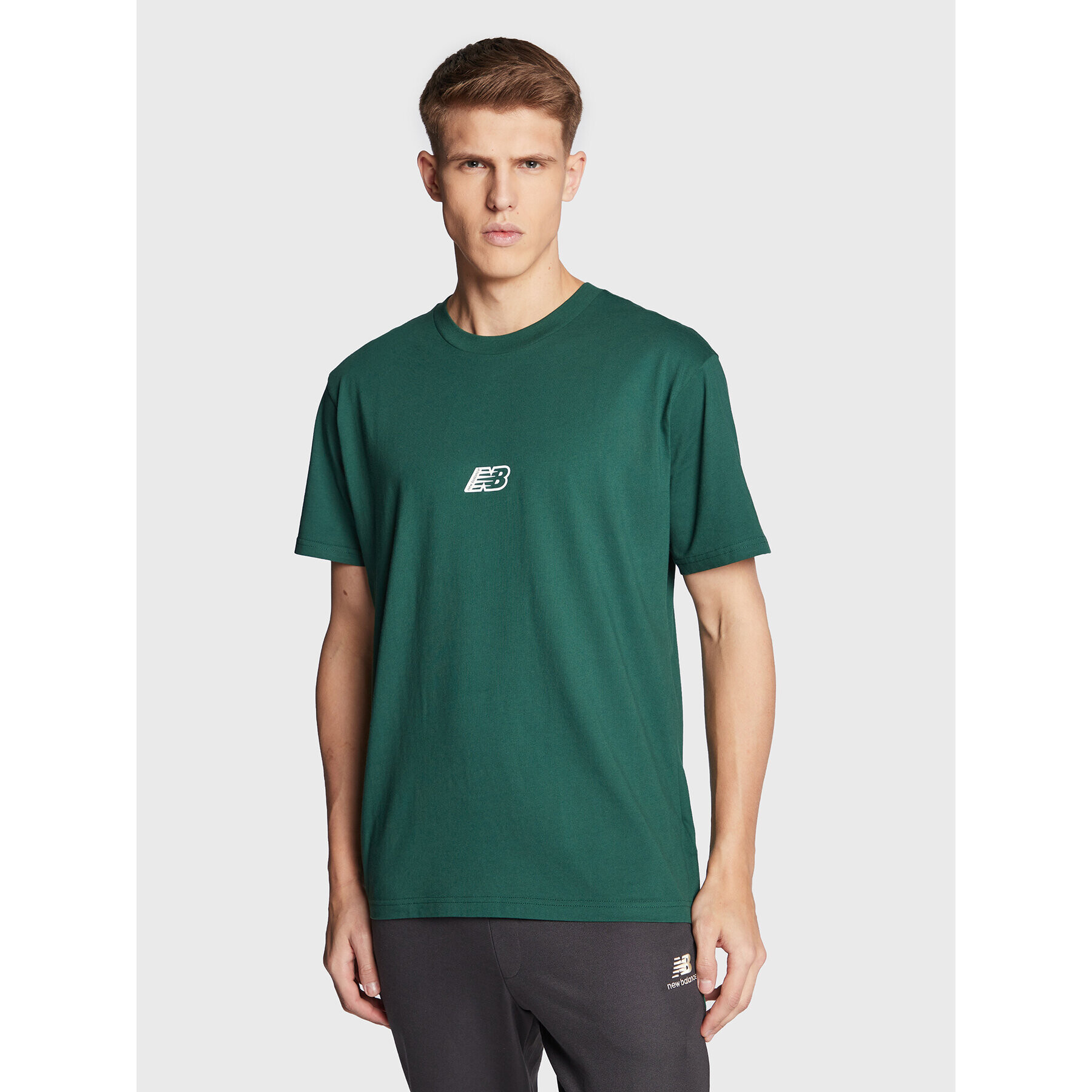 New Balance T-Shirt Essentials Graphic MT23514 Zelená Relaxed Fit - Pepit.cz