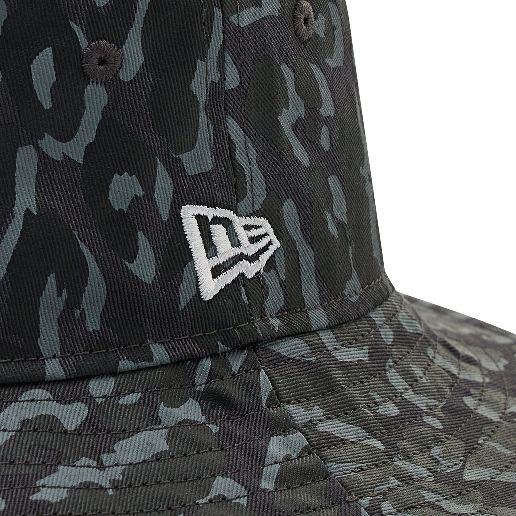 New Era Klobouk Leopard Print Tapered Bucket 60222382 Šedá - Pepit.cz