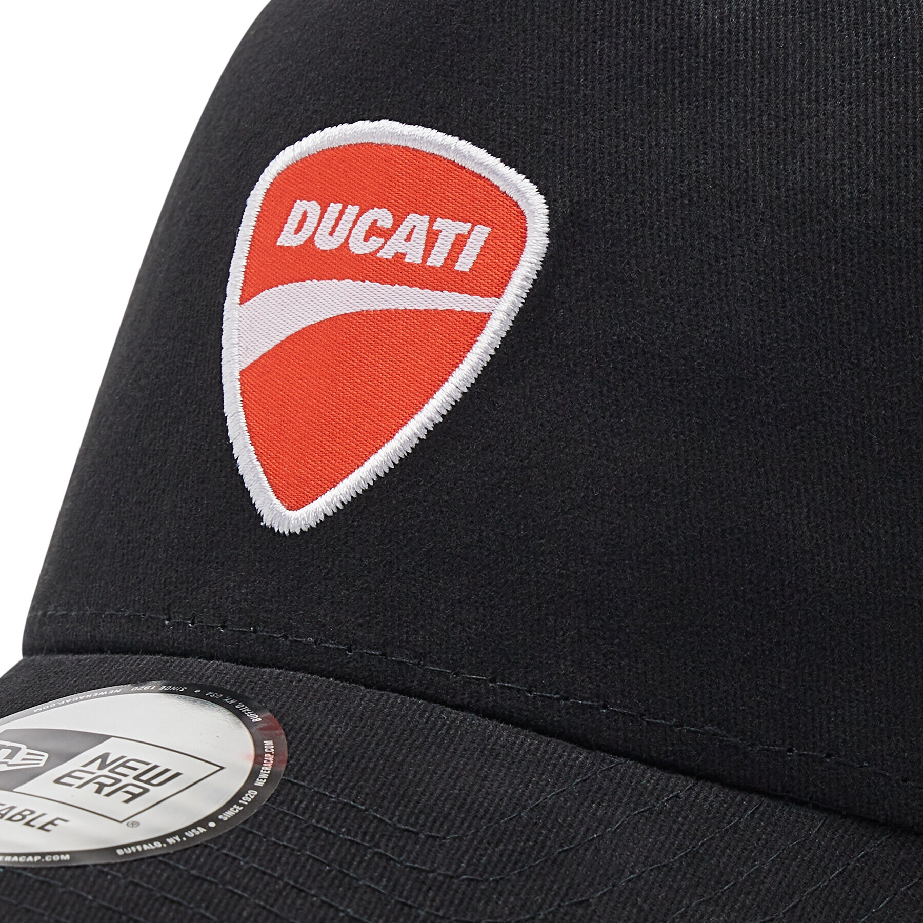 New Era Kšiltovka Ducati Brushed Cotton A-Frame Trucker 60221485 Černá - Pepit.cz