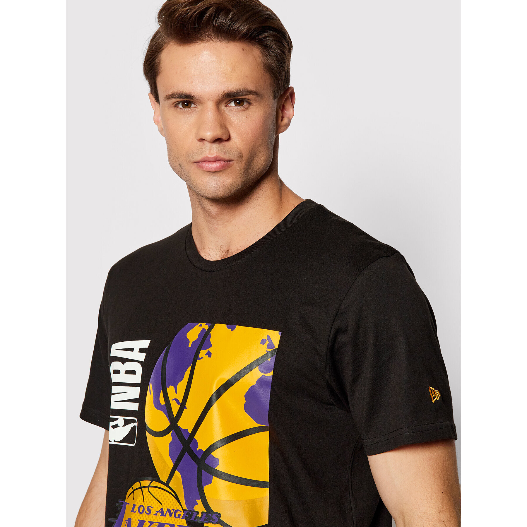 New Era T-Shirt Lakers NBA Globe 13083916 Černá Regular Fit - Pepit.cz