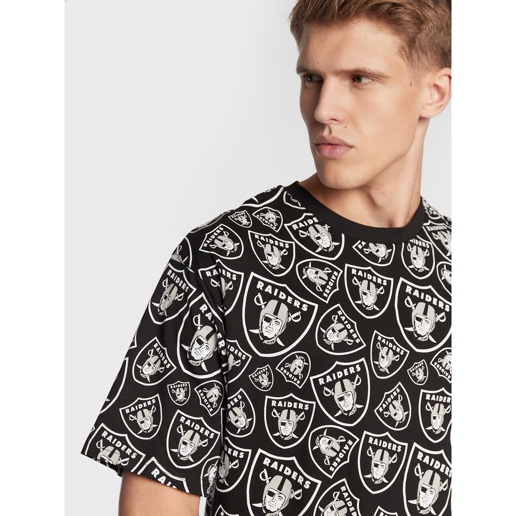 New Era T-Shirt Las Vegas Raiders Logo Print 60284620 Černá Oversize - Pepit.cz