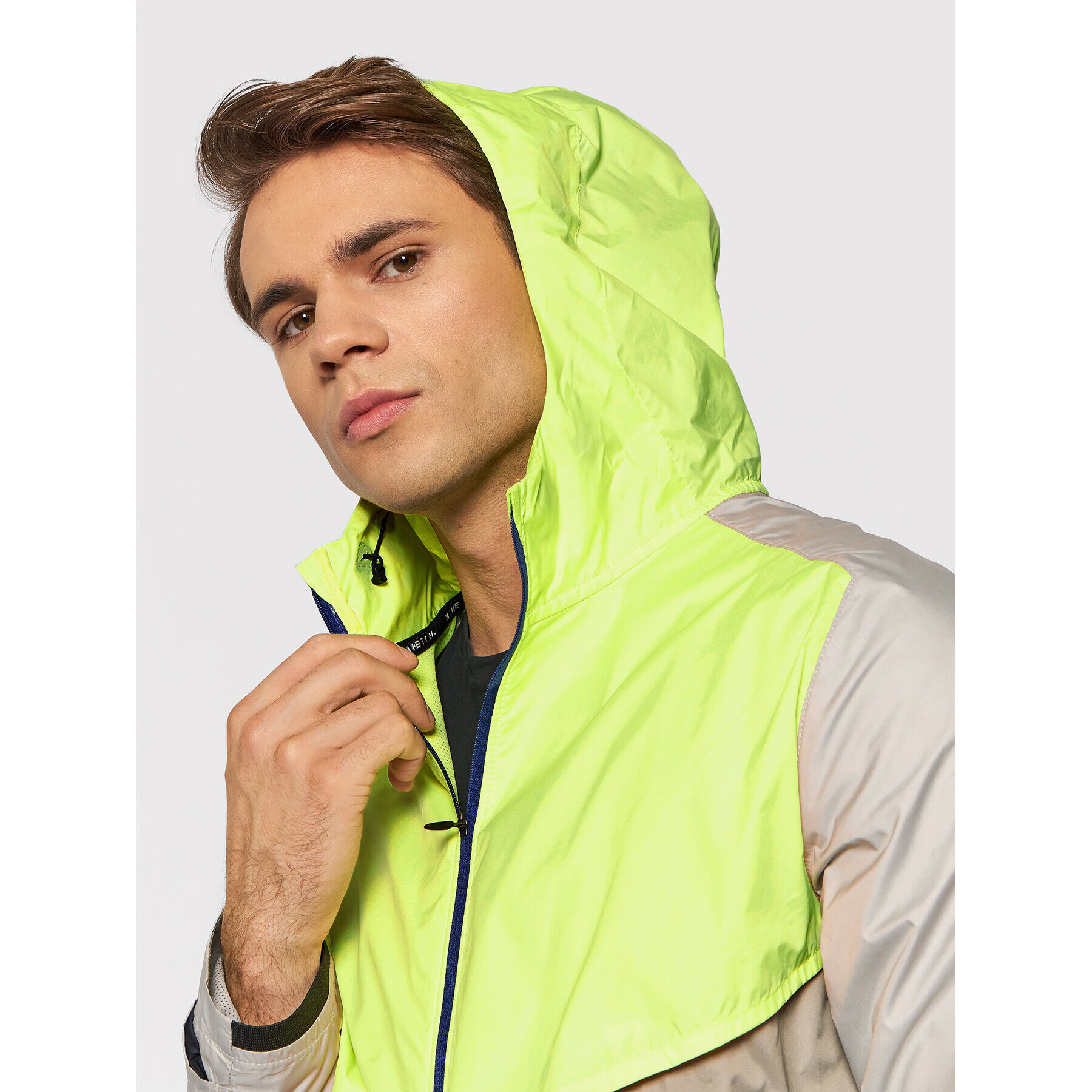 Nike Běžecká bunda Windrunner CZ9054 Béžová Standard Fit - Pepit.cz