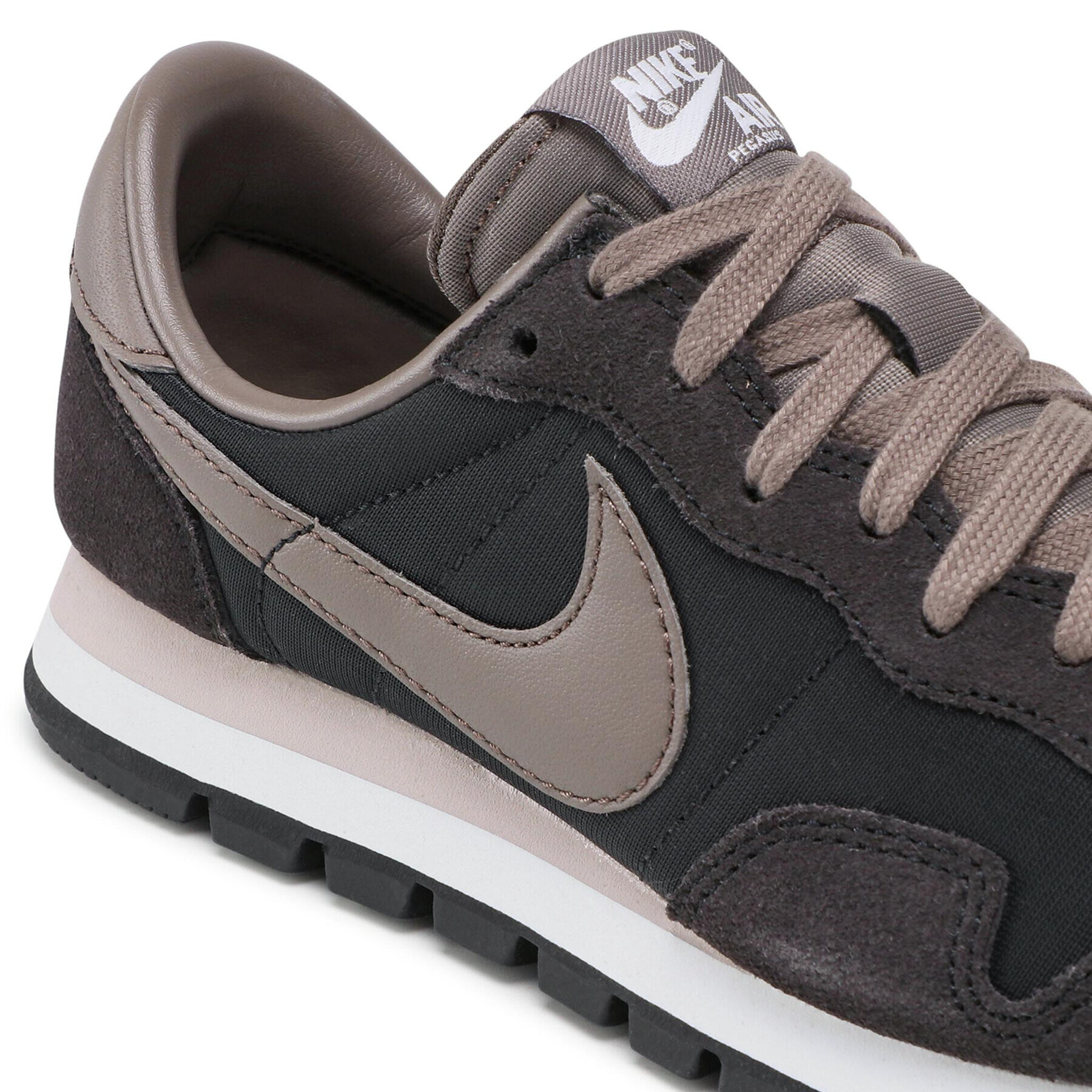 Nike Boty Air Pegasus ‘83 DN4923 001 Hnědá - Pepit.cz