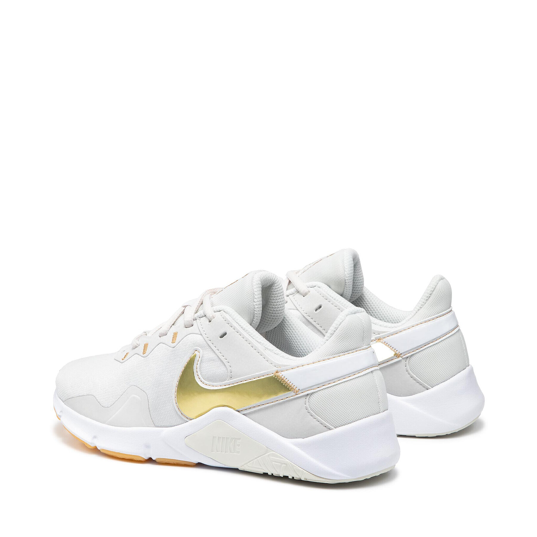 Nike Boty Legend Essential 2 CQ9545 010 Bílá - Pepit.cz