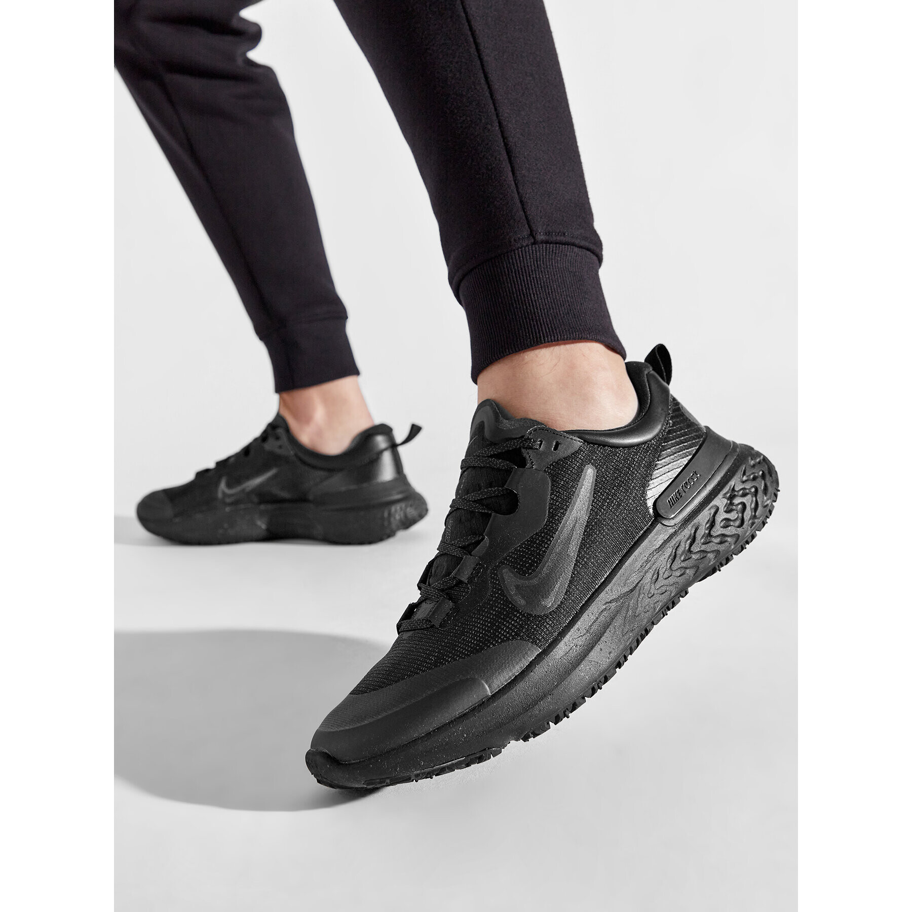 Nike Boty React Miler 2 Shield DC4064 002 Černá - Pepit.cz