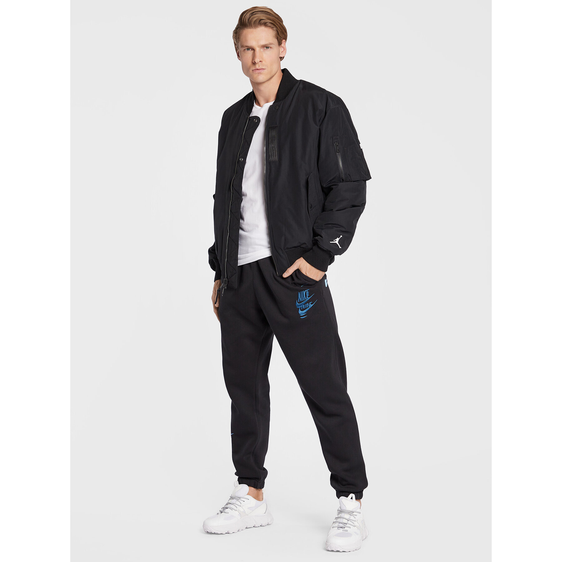 Nike Bunda bomber Jordan Essentials Statement DA9796 Černá Loose Fit - Pepit.cz