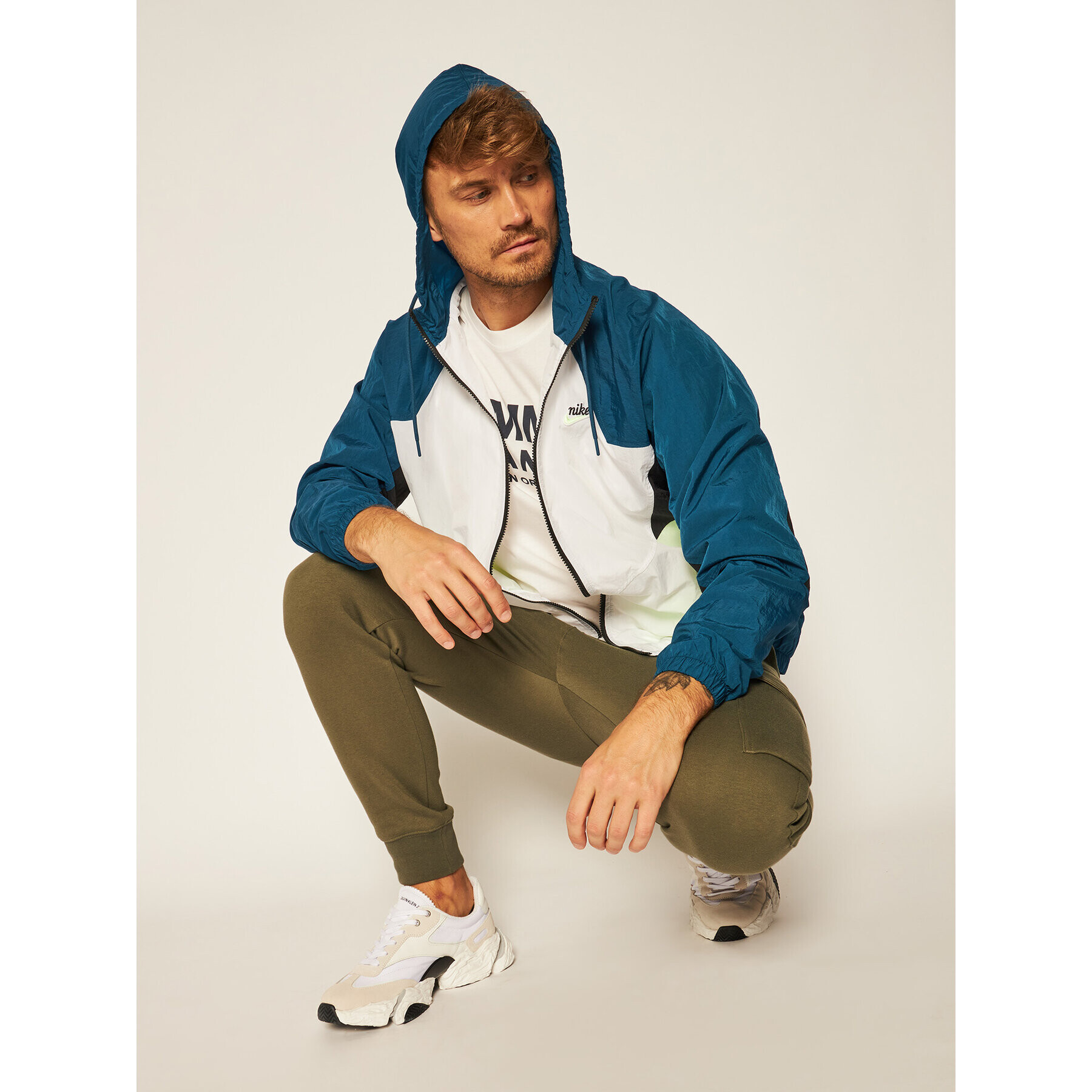 Nike Bunda pro přechodné období Heritage Windrunner CJ4358 Barevná Loose Fit - Pepit.cz