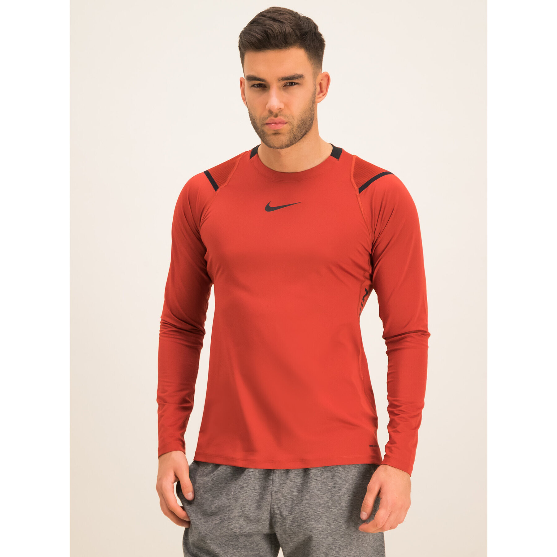 Nike Funkční tričko AeroAdapt BV5508 Oranžová Slim Fit - Pepit.cz