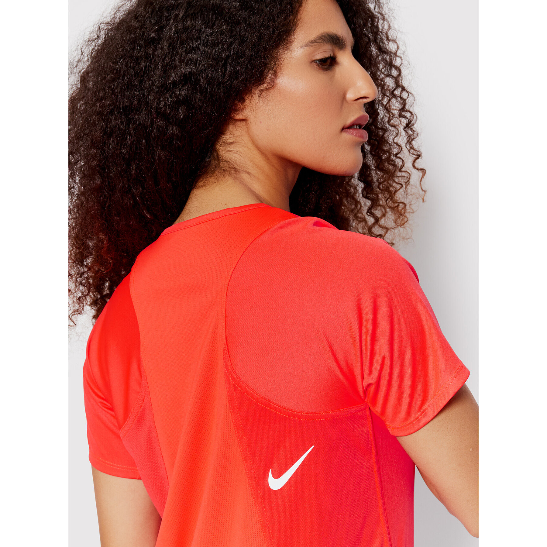 Nike Funkční tričko Race DD5927 Červená Slim Fit - Pepit.cz