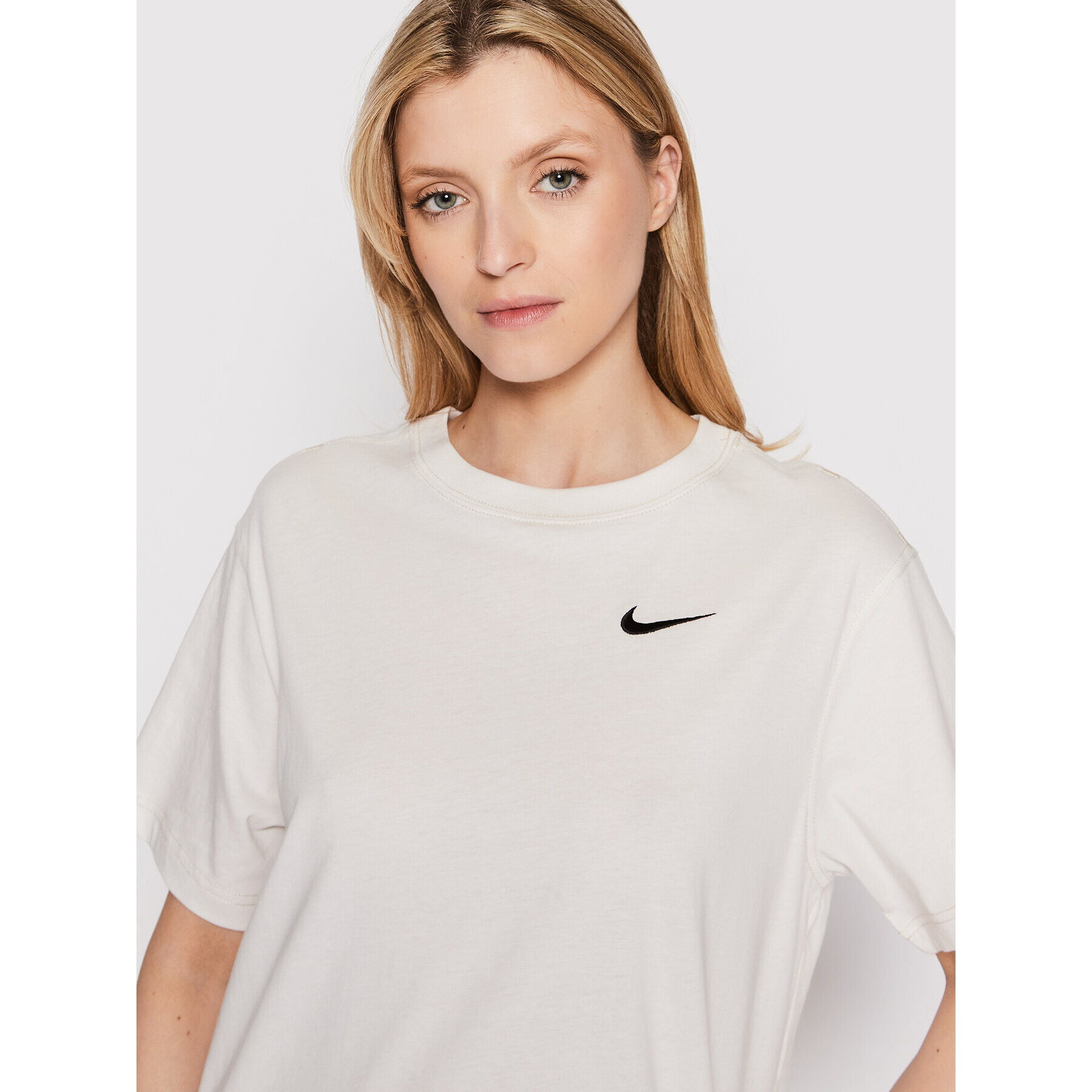 Nike Každodenní šaty Sportswear Swoosh DM6191 Béžová Oversize - Pepit.cz