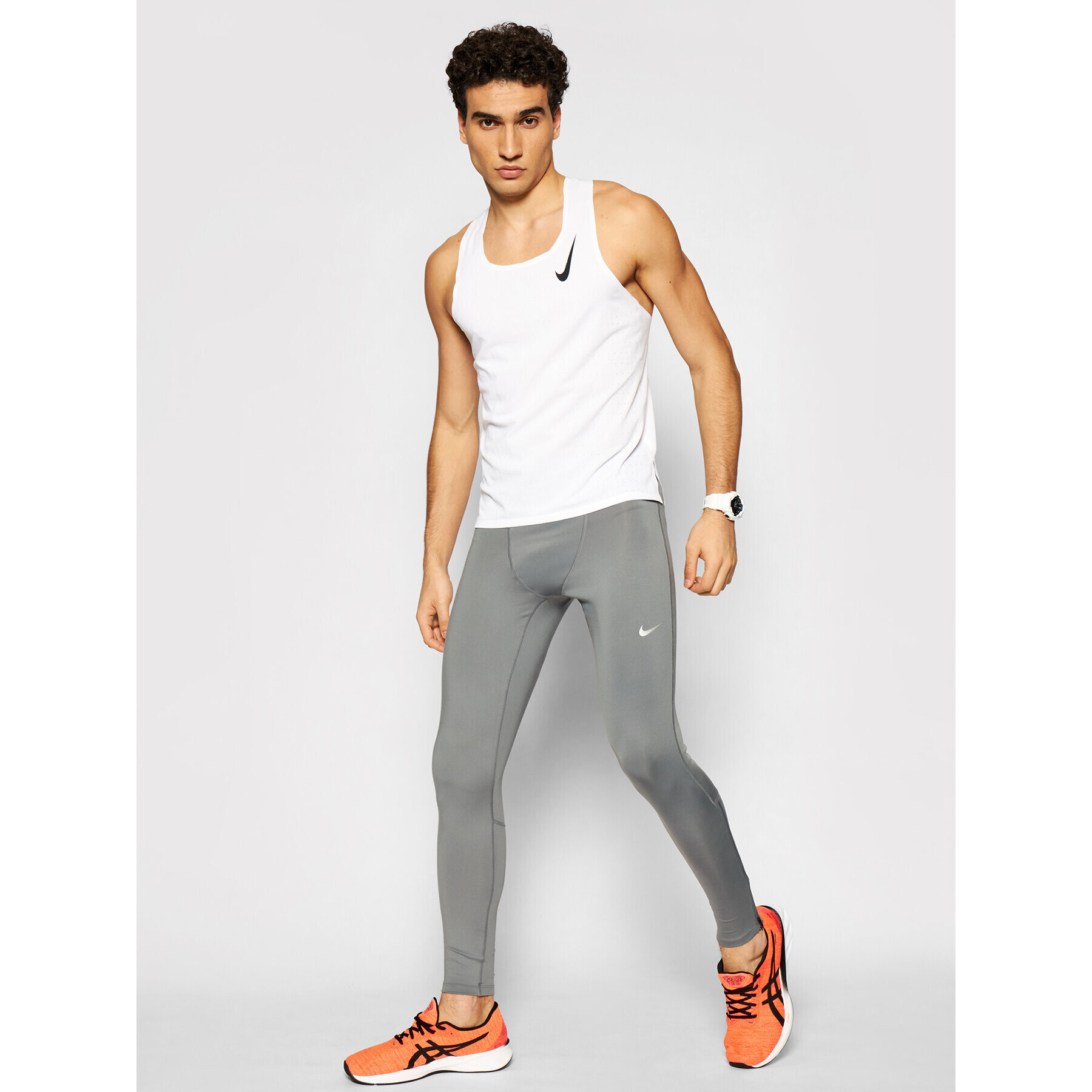 Nike Legíny Challenger CZ8830 Šedá Tight Fit - Pepit.cz