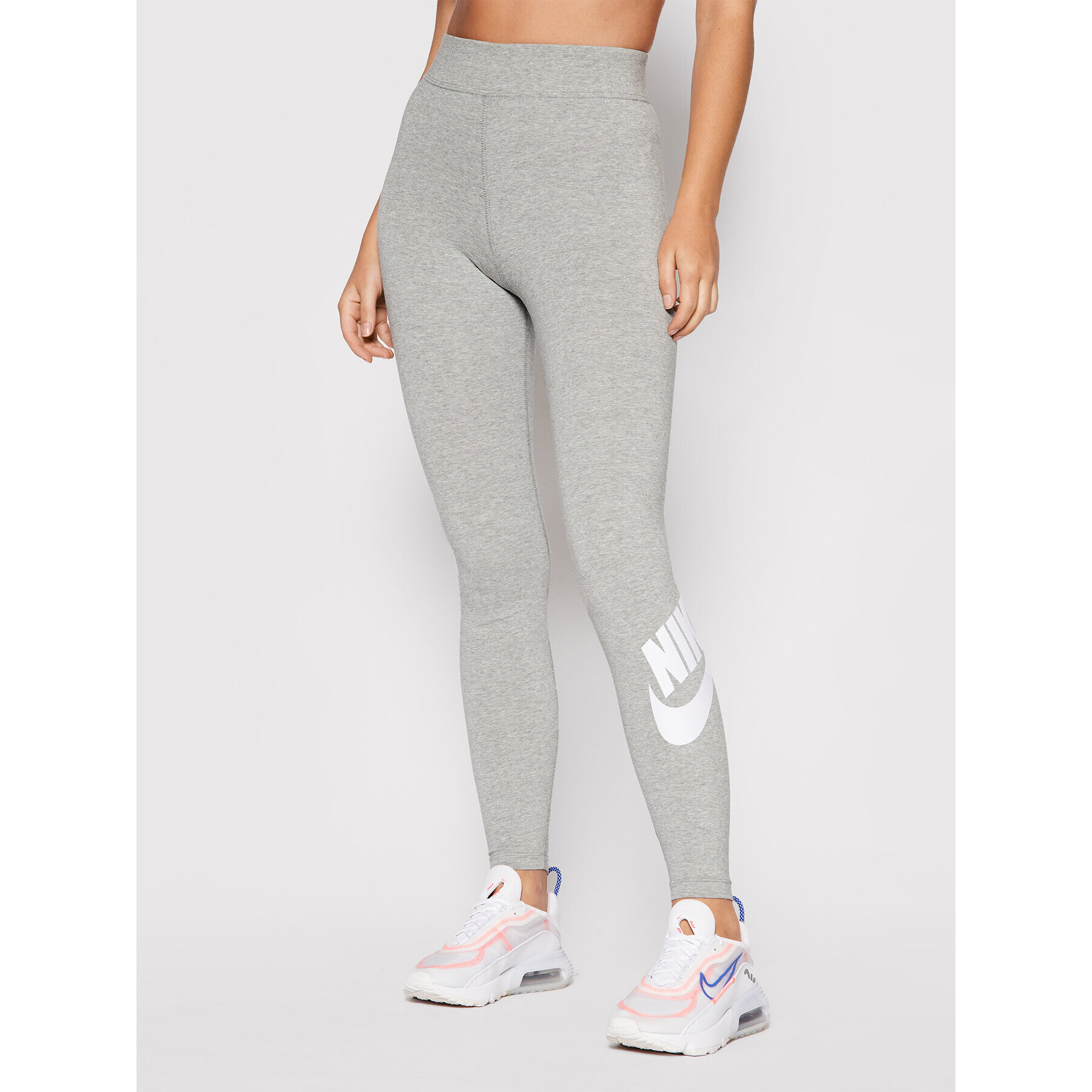 Nike Legíny Sportswear Essential CZ8528 Šedá Tight Fit - Pepit.cz