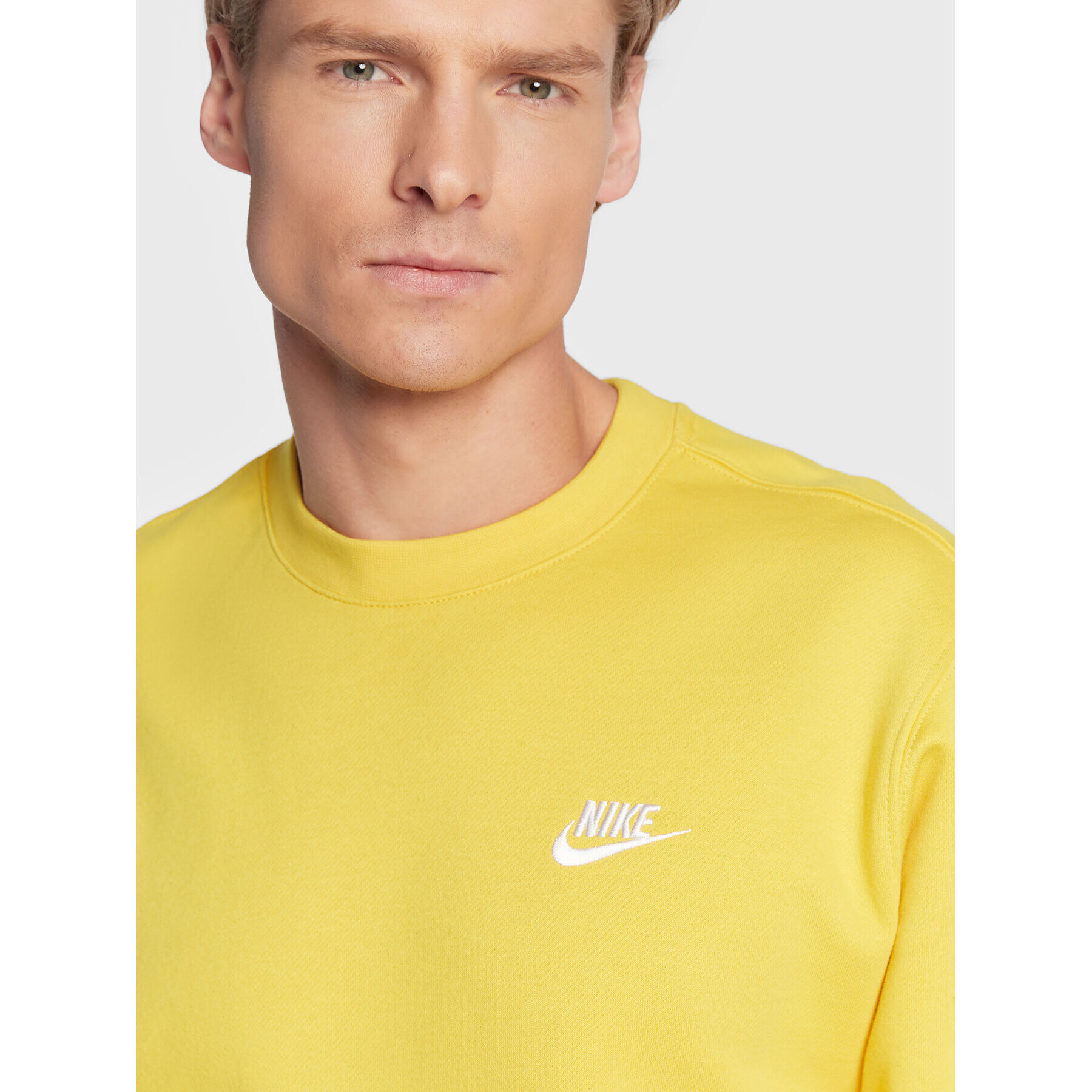 Nike Mikina Nsw Club BV2662 Žlutá Standard Fit - Pepit.cz