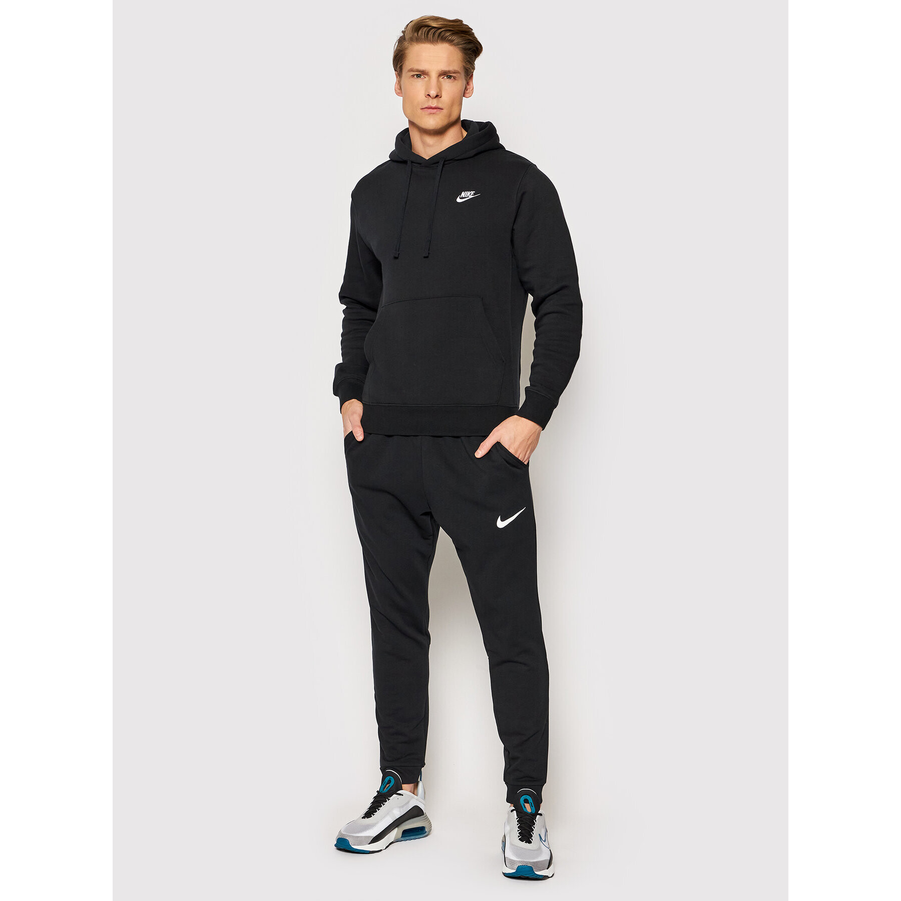 Nike Mikina Sportswear Club BV2654 Černá Standard Fit - Pepit.cz