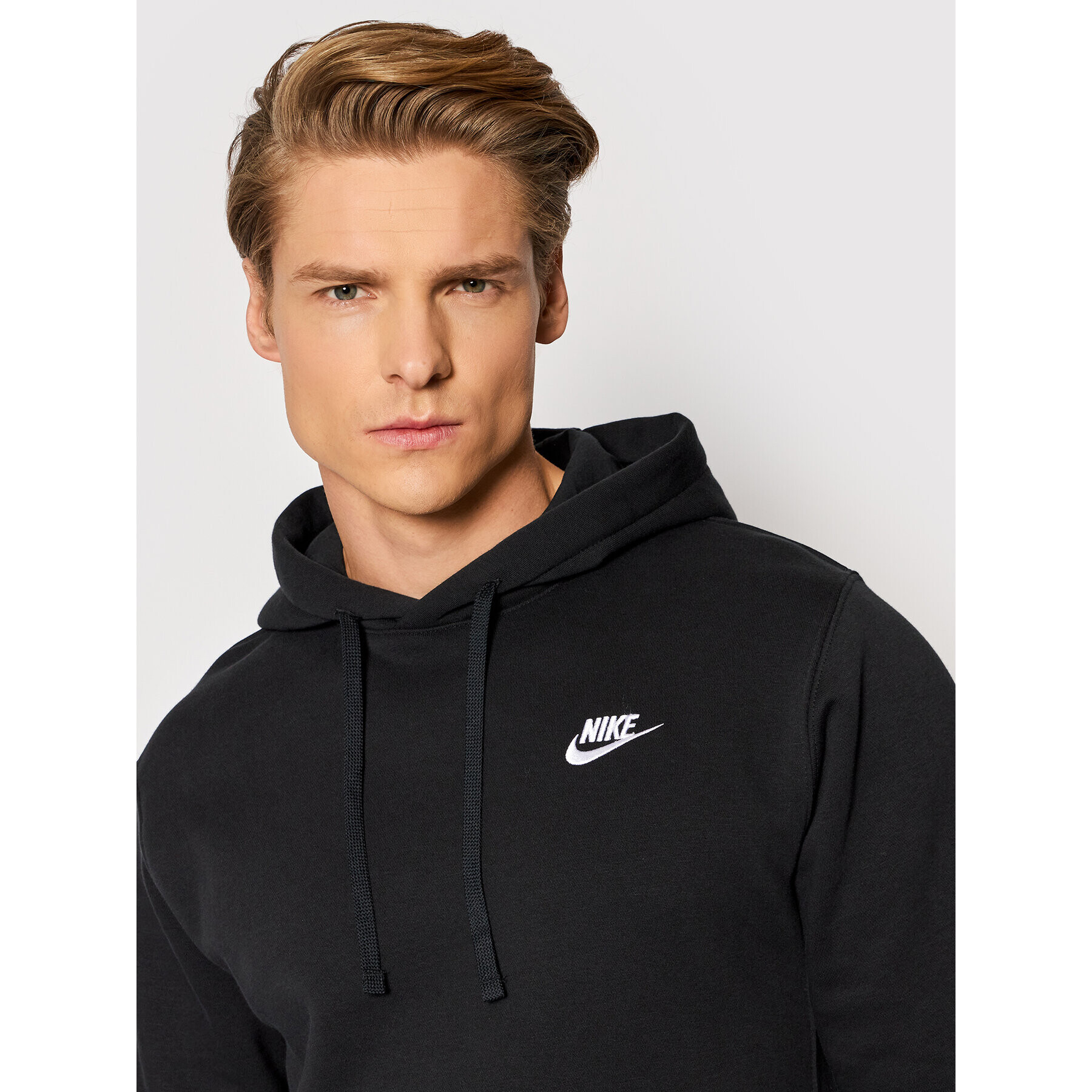 Nike Mikina Sportswear Club BV2654 Černá Standard Fit - Pepit.cz