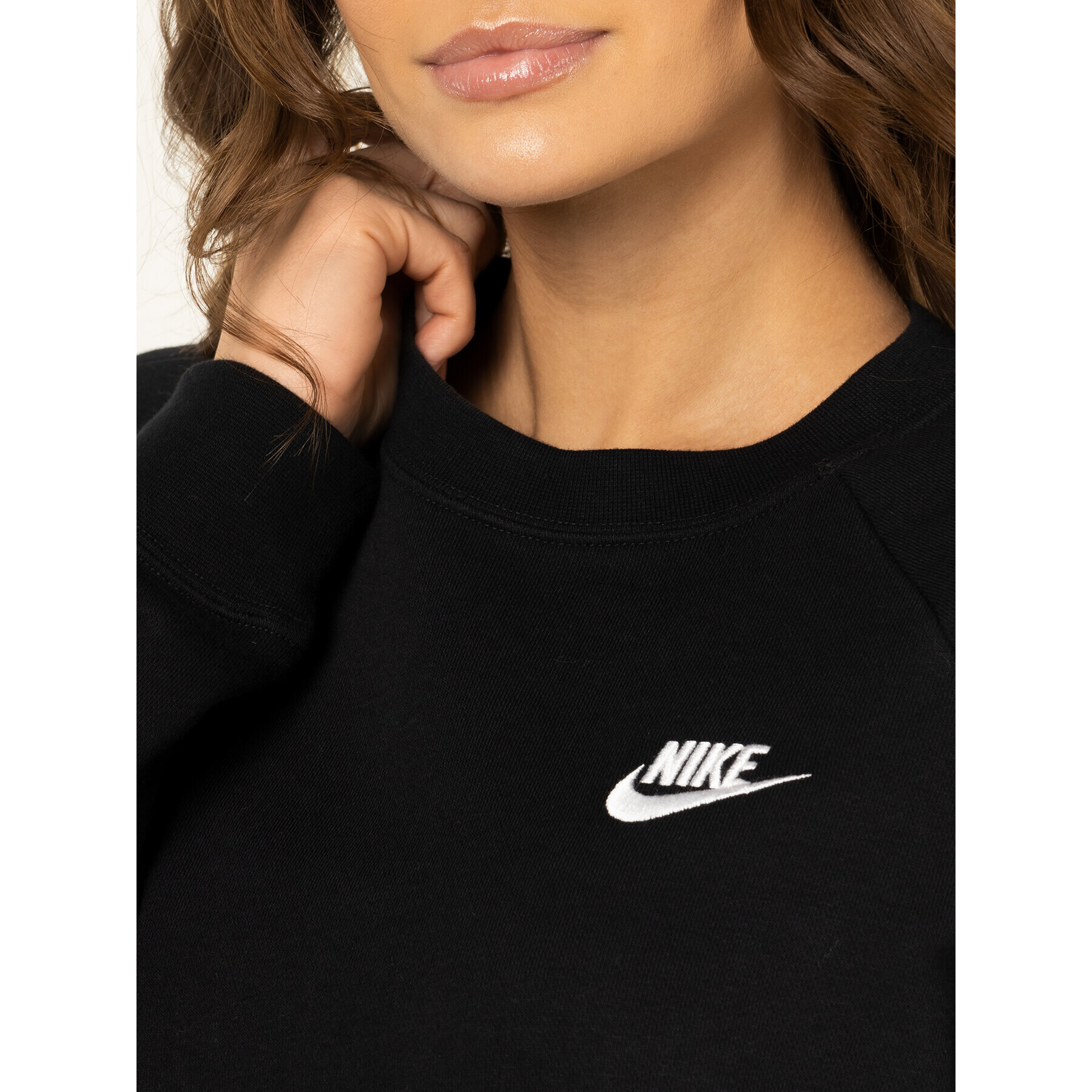 Nike Mikina Sportswear Essential BV4110 Černá Standard Fit - Pepit.cz