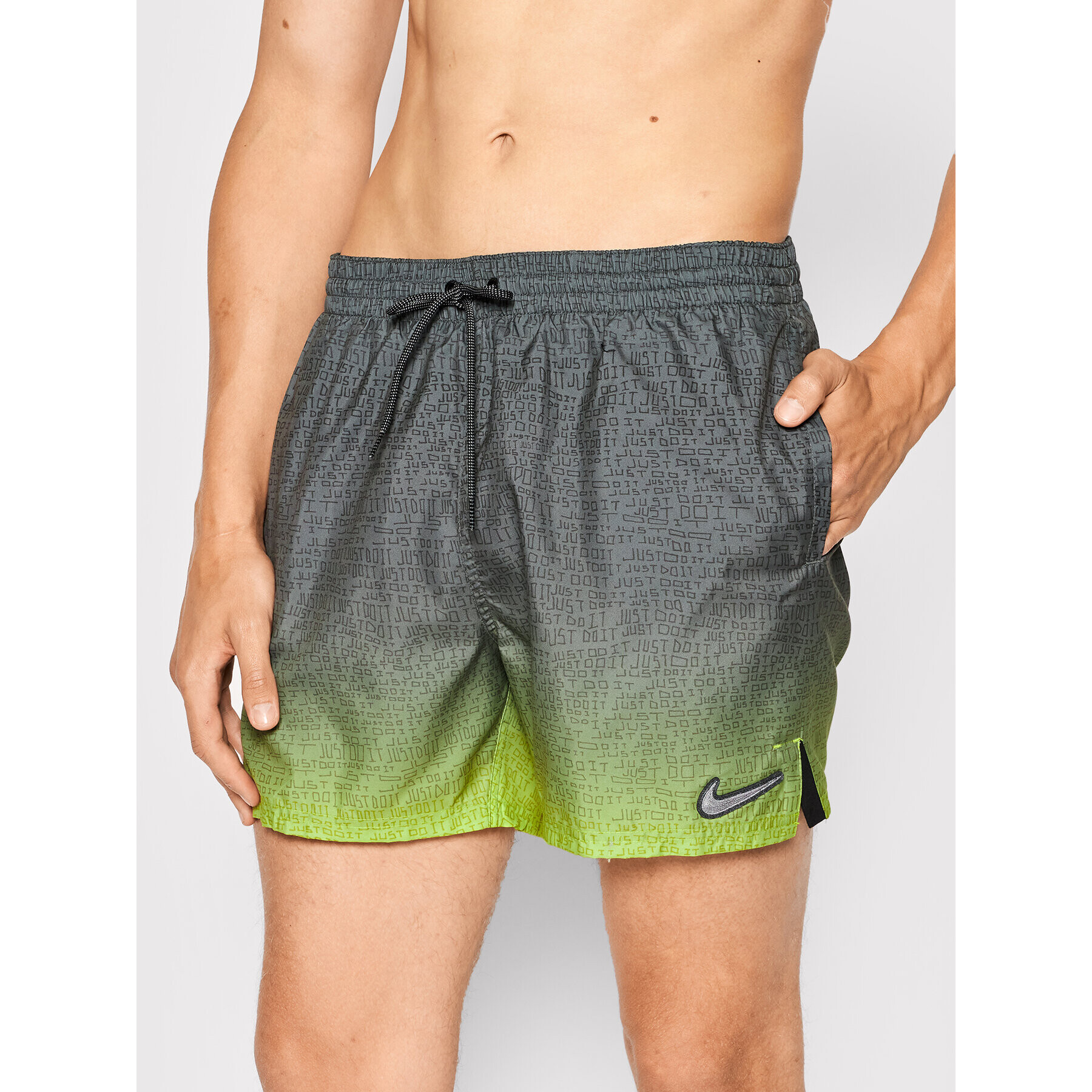 Nike Plavecké šortky Volley 5 NESSC479 Zelená Regular Fit - Pepit.cz