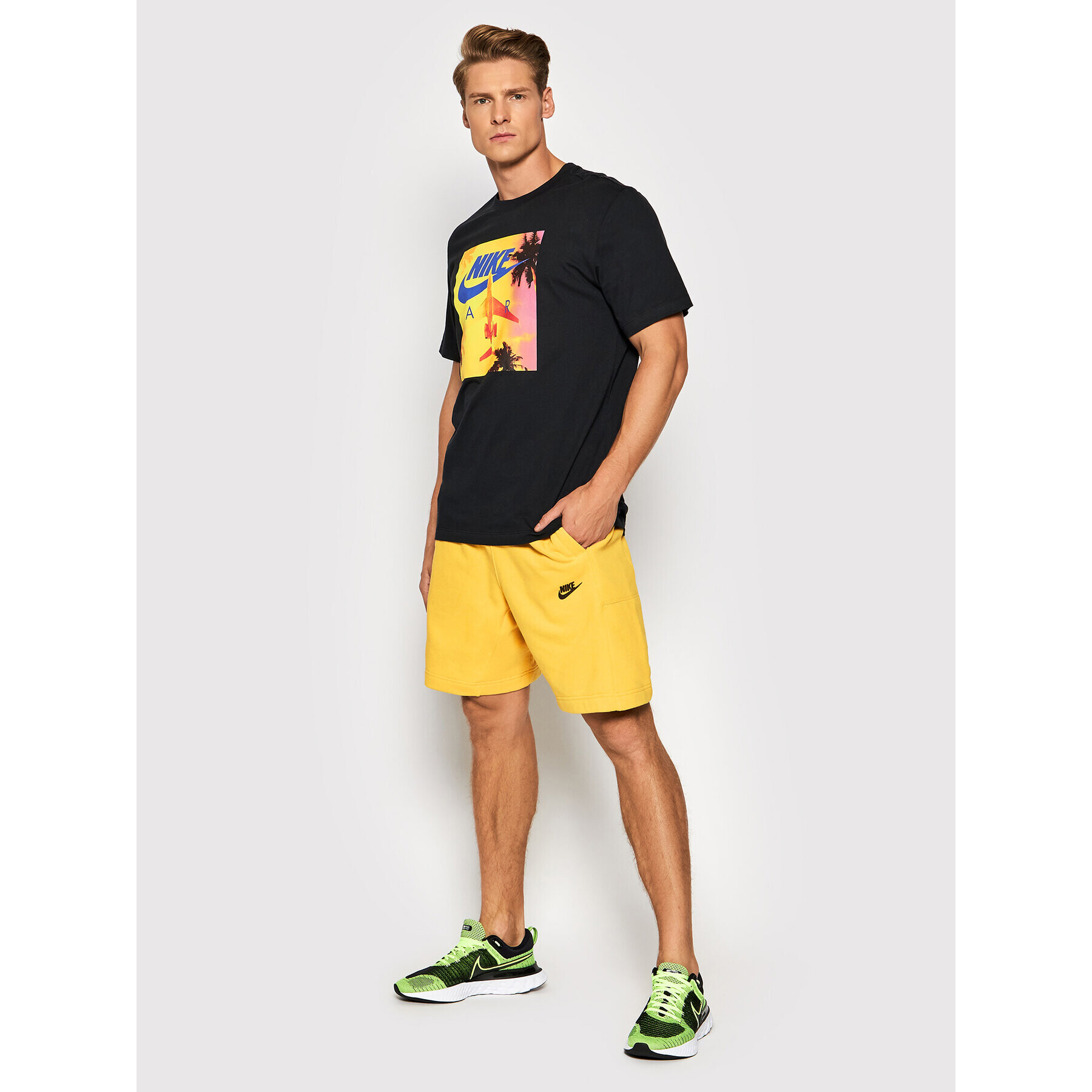 Nike Sportovní kraťasy Revival DA0688 Žlutá Standard Fit - Pepit.cz