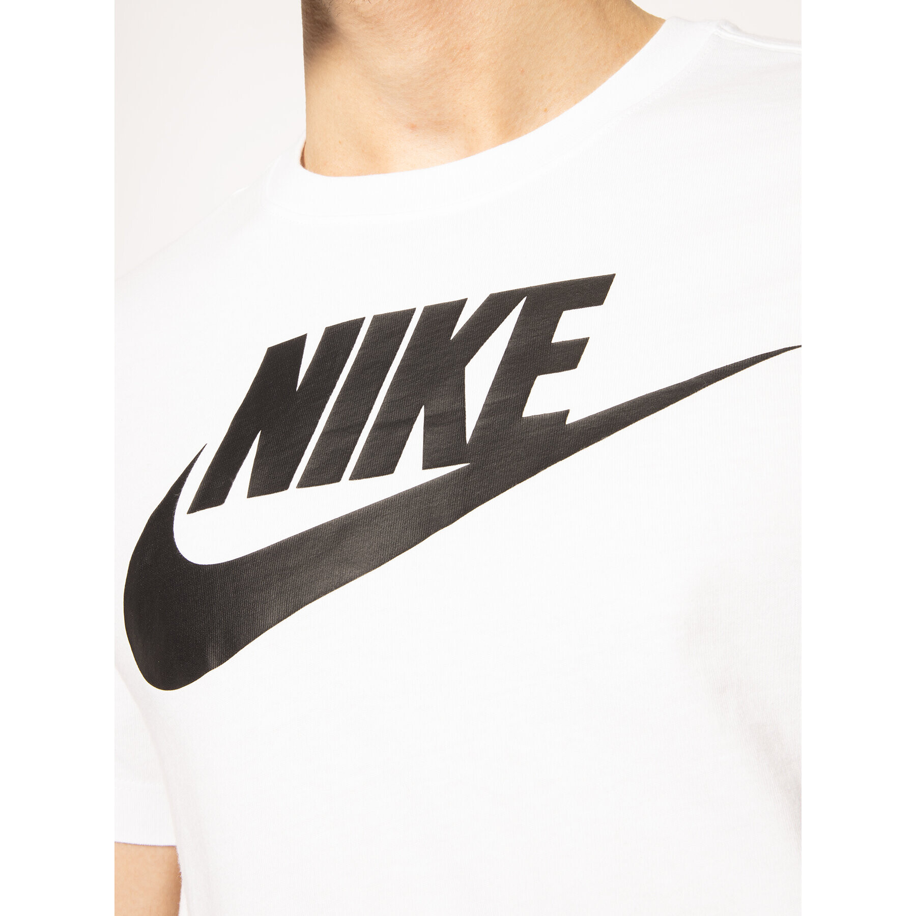 Nike T-Shirt Icon Futura AR5004 Bílá Regular Fit - Pepit.cz