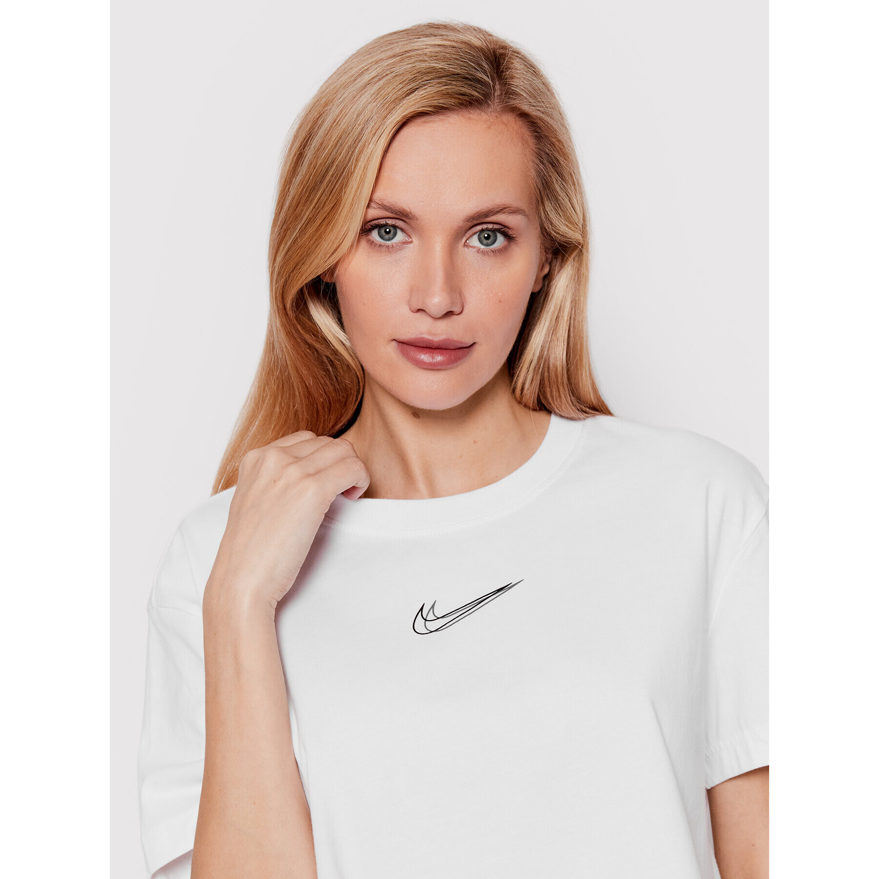 Nike T-Shirt Sportswear DO2558 Bílá Relaxed Fit - Pepit.cz