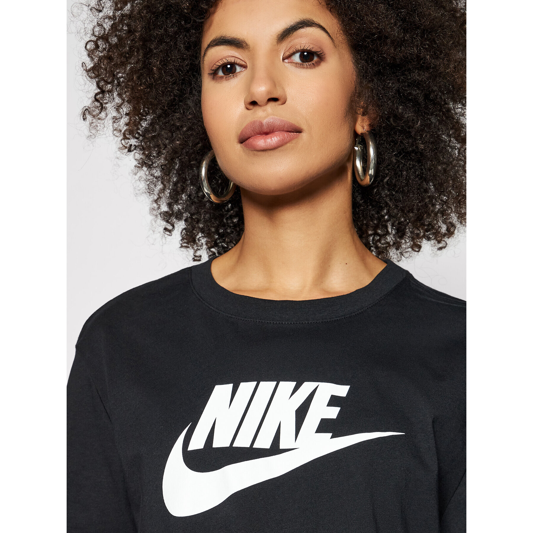 Nike T-Shirt Sportswear Essential BV6175 Černá Loose Fit - Pepit.cz