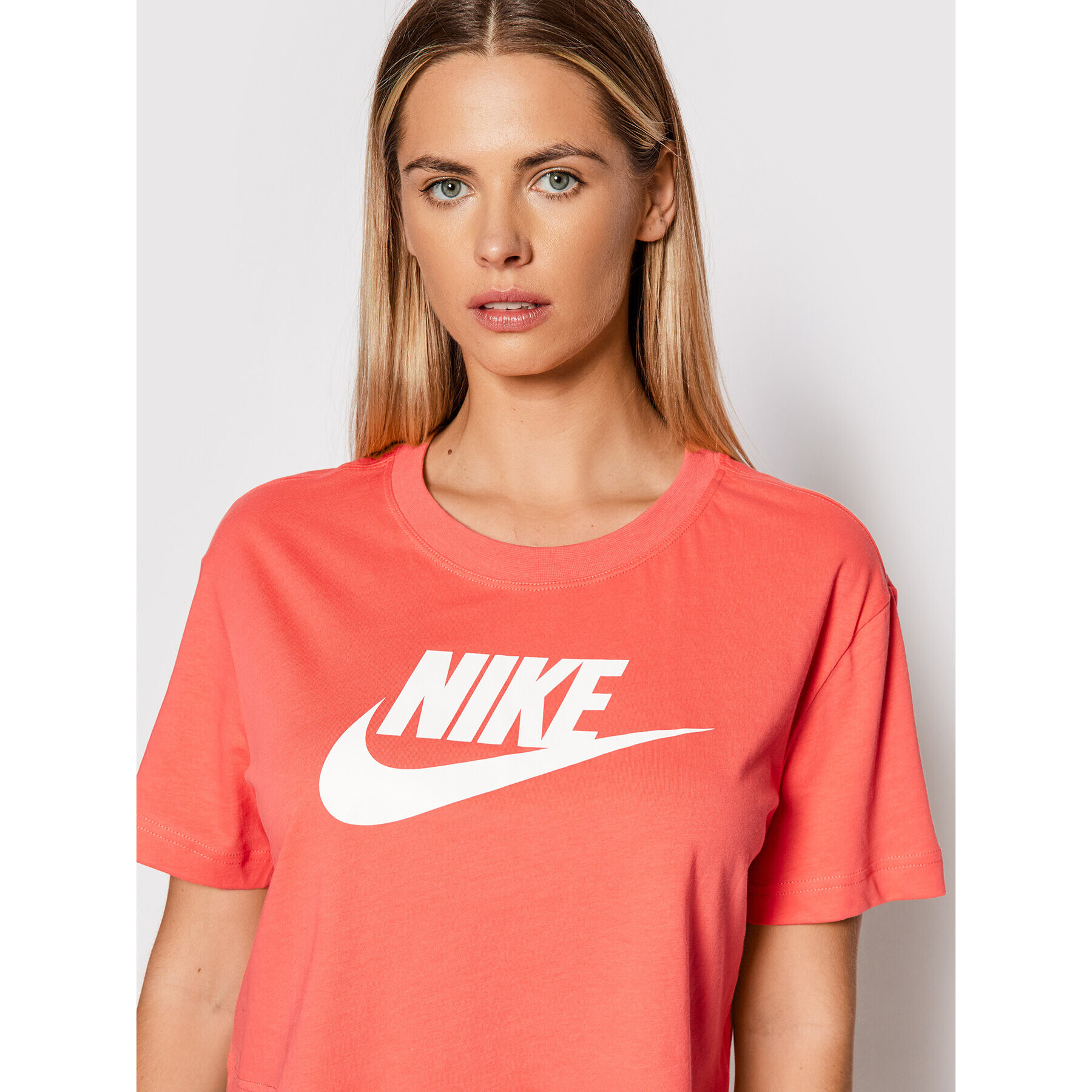 Nike T-Shirt Sportswear Essential BV6175 Oranžová Loose Fit - Pepit.cz