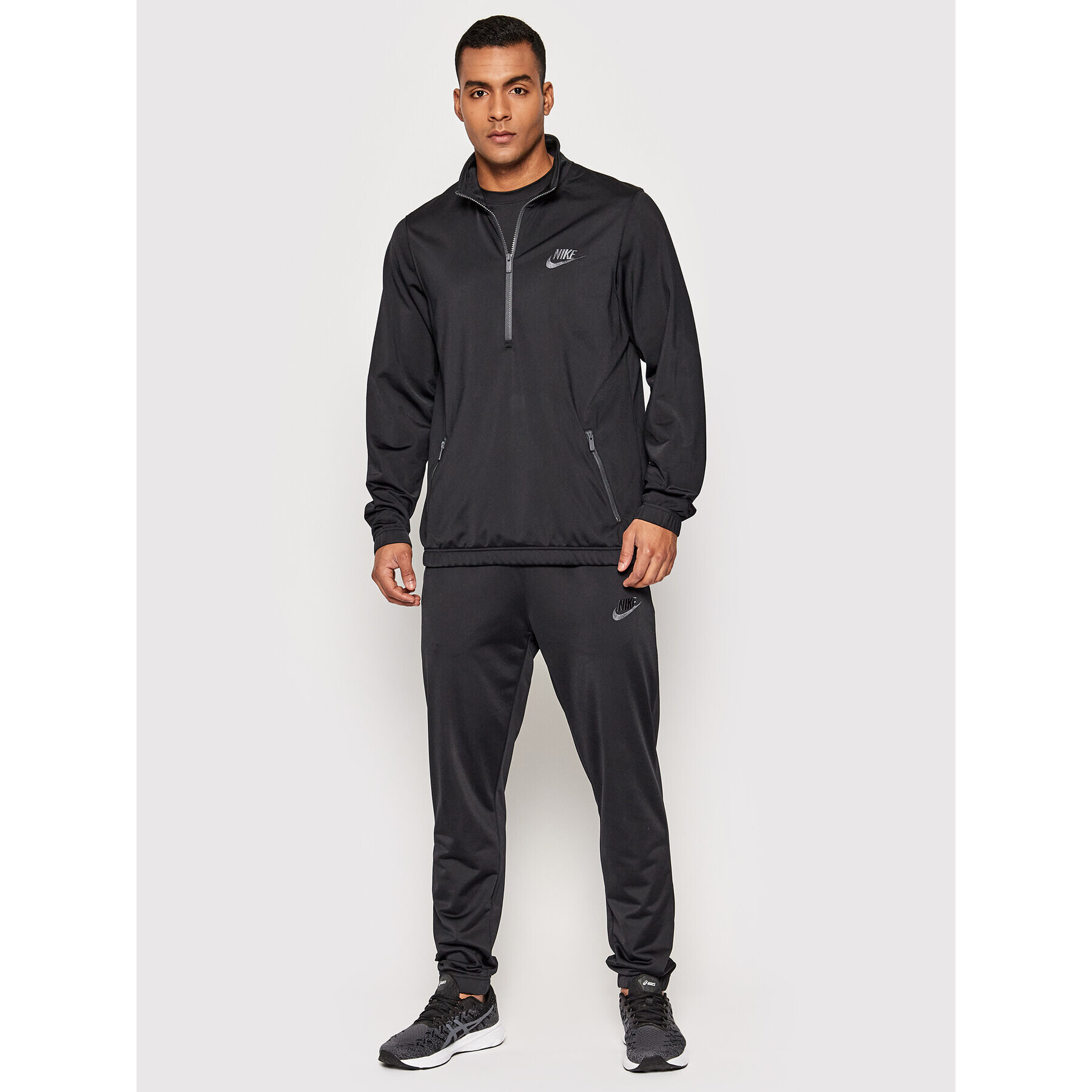 Nike Tepláková souprava Sport Essentials DM6845 Černá Regular Fit - Pepit.cz