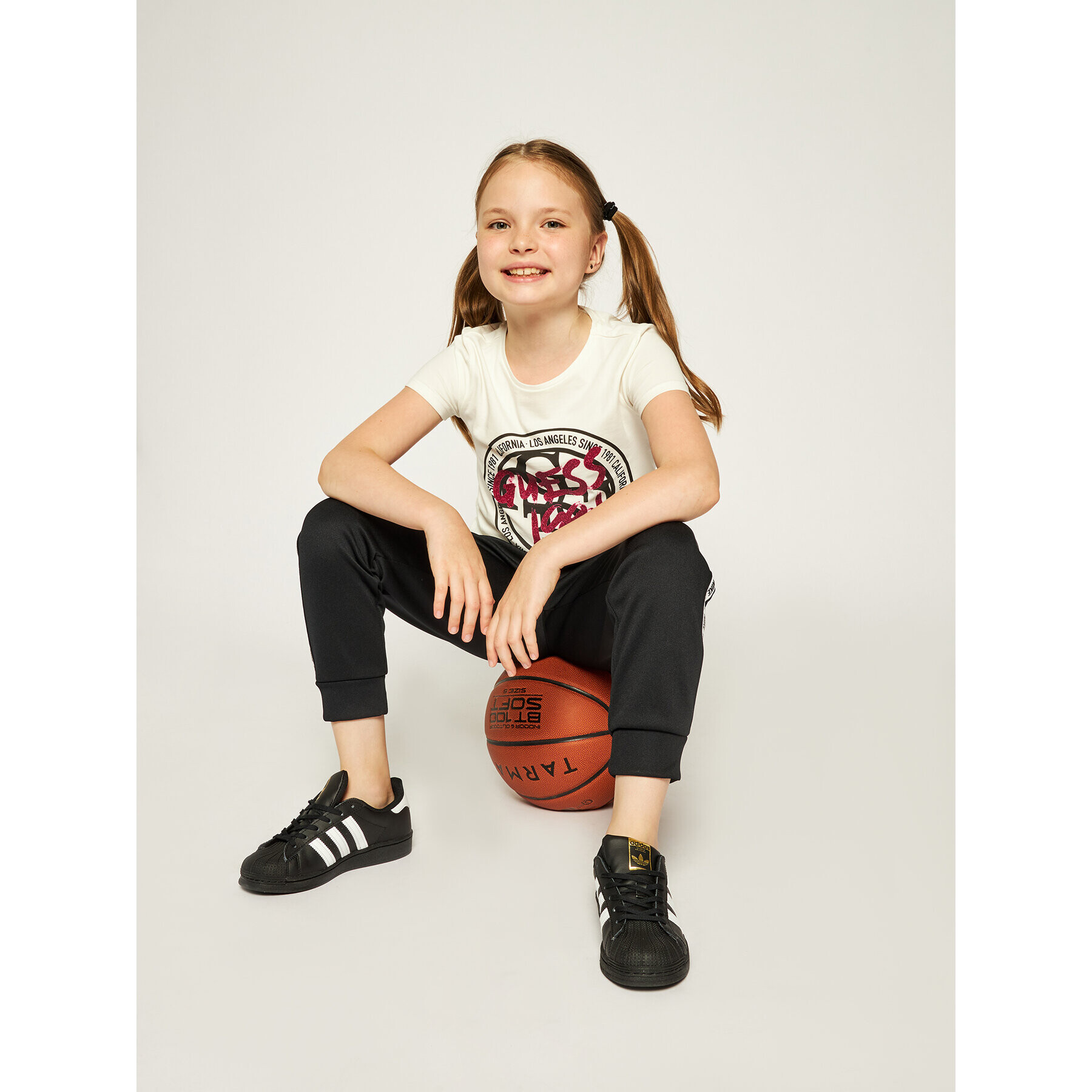 Nike Teplákové kalhoty Older Kids' AV8388 Černá Regular Fit - Pepit.cz