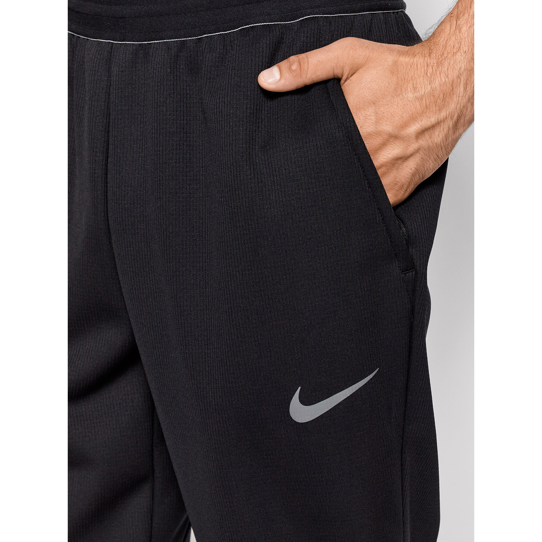 Nike Teplákové kalhoty Pro Therma-Fit DD2122 Černá Standard Fit - Pepit.cz