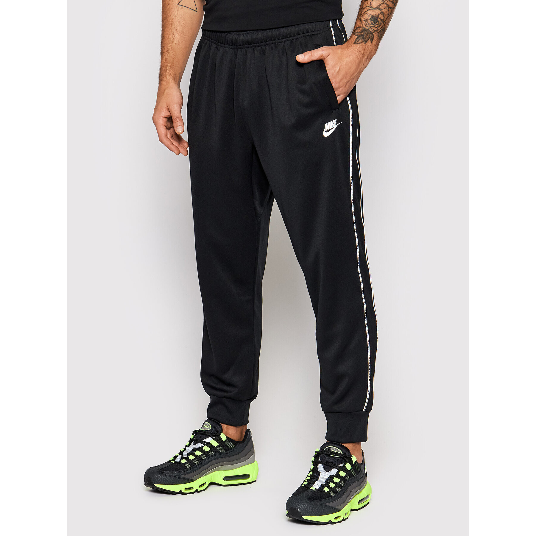 Nike Teplákové kalhoty Sportswear CZ7823 Černá Standard Fit - Pepit.cz