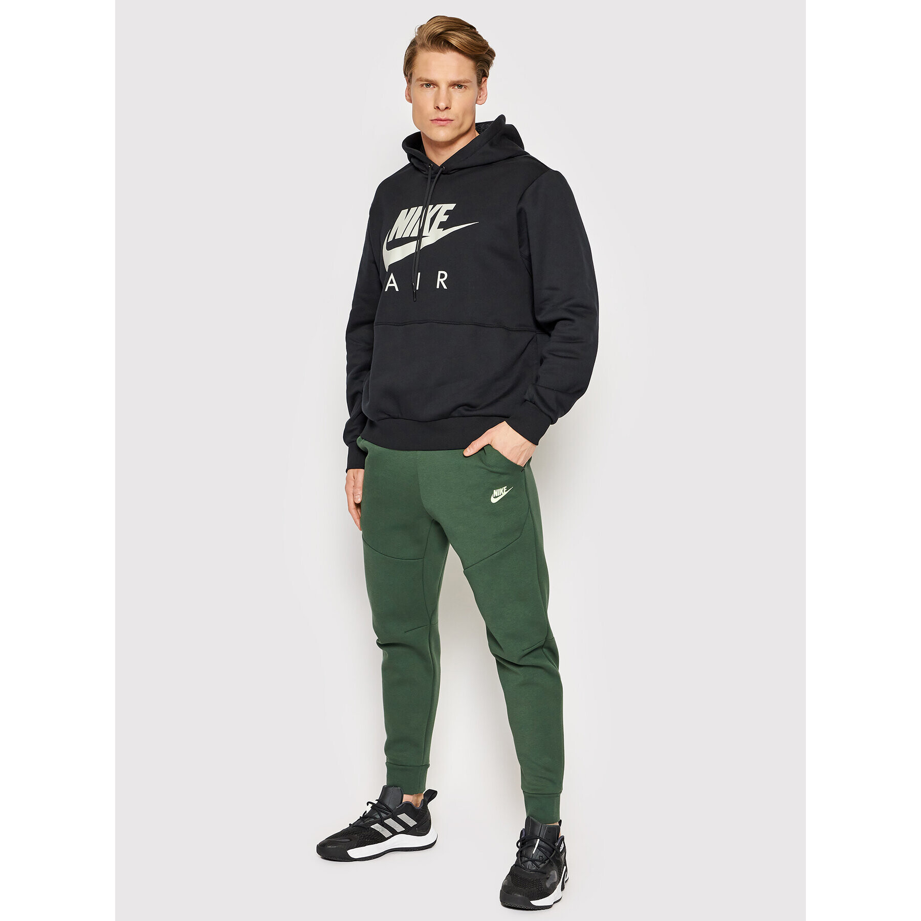 Nike Teplákové kalhoty Sportswear Tech Fleece CU4495 Zelená Slim Fit - Pepit.cz