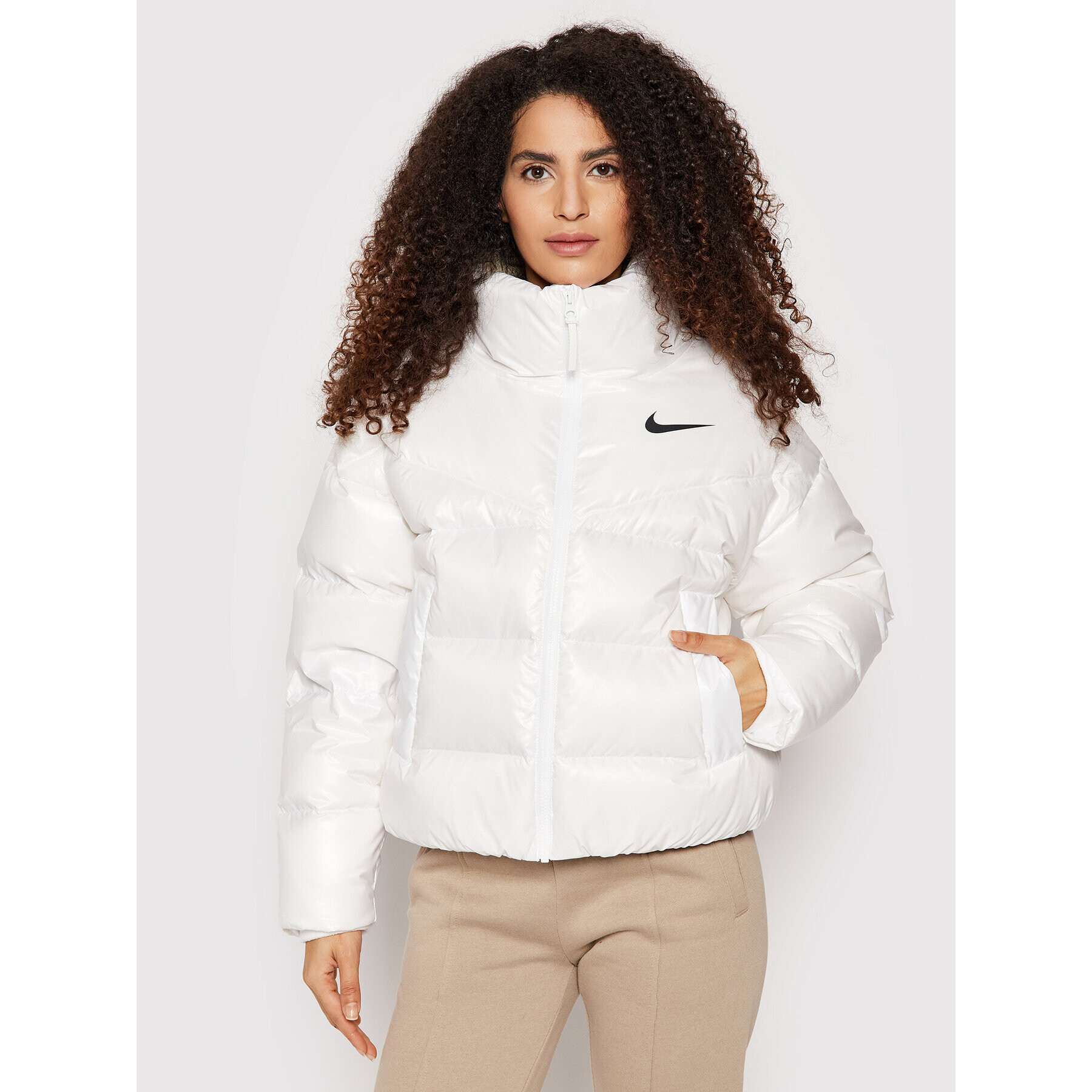 Nike Vatovaná bunda Sportswear Down Fill CU5813 Bílá Loose Fit - Pepit.cz